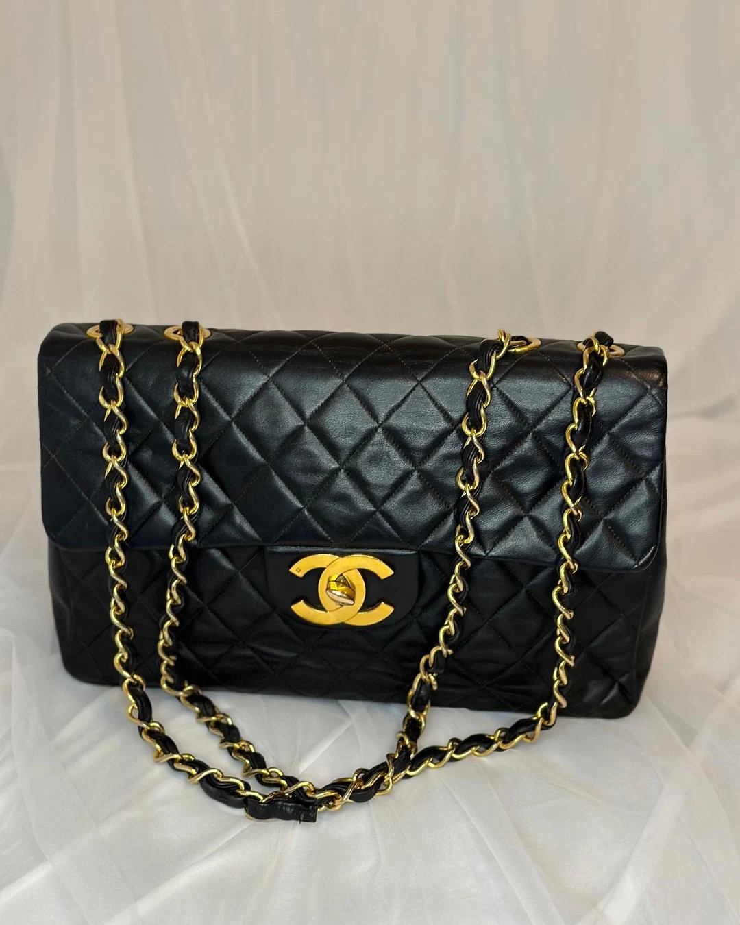Authentic Chanel Vintage Maxi Black Lambskin Shoulder Bag With - Etsy | Etsy (CAD)