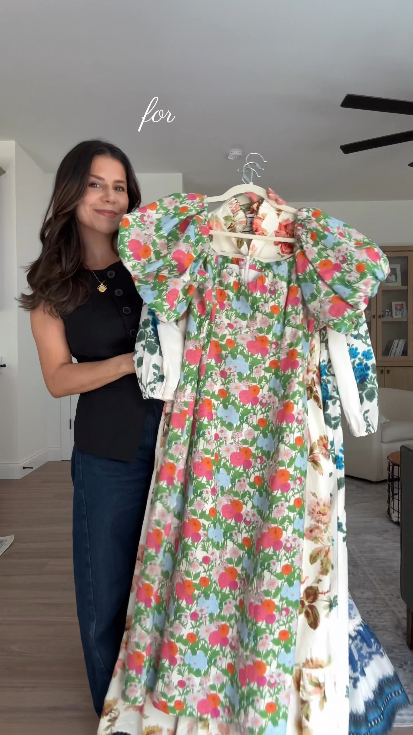 5 floral dresses for summer events. From weddings to brunch to baby showers, these are my go-to picks this season.

✨ Want the links to the looks? Make sure you're following me and comment SHOP and I’ll send everything straight to your DMs.

#summerstyle #floraldresses #eventstyle #femininefashion #summerwardrobe

#LTKSummerEdit