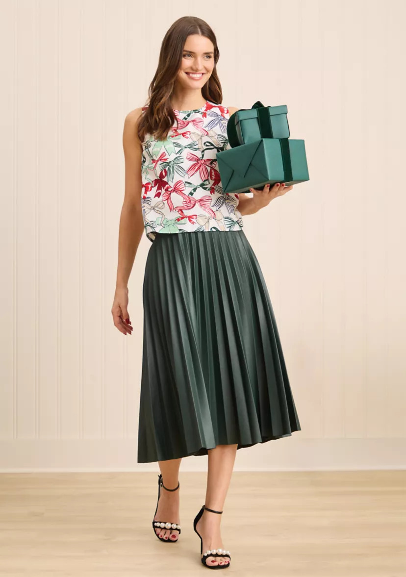 Sewing Down South x Crown & Ivy™ Sew Merry Bow Back Tank | Belk