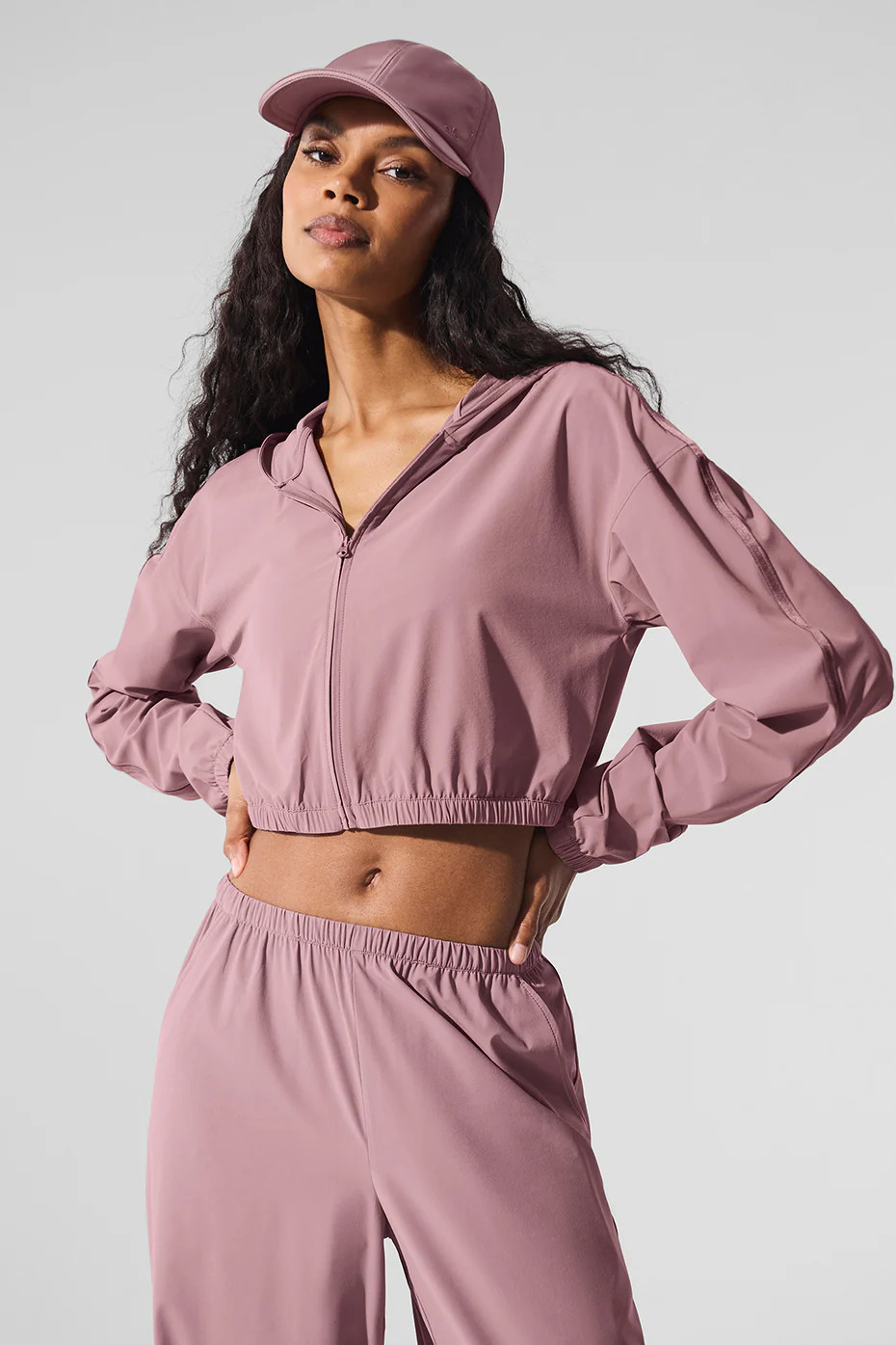 ALO | Cropped Breezy Full-Zip Hoodie in Smoky Quartz Brown, Size: XS | Alo Yoga (US)