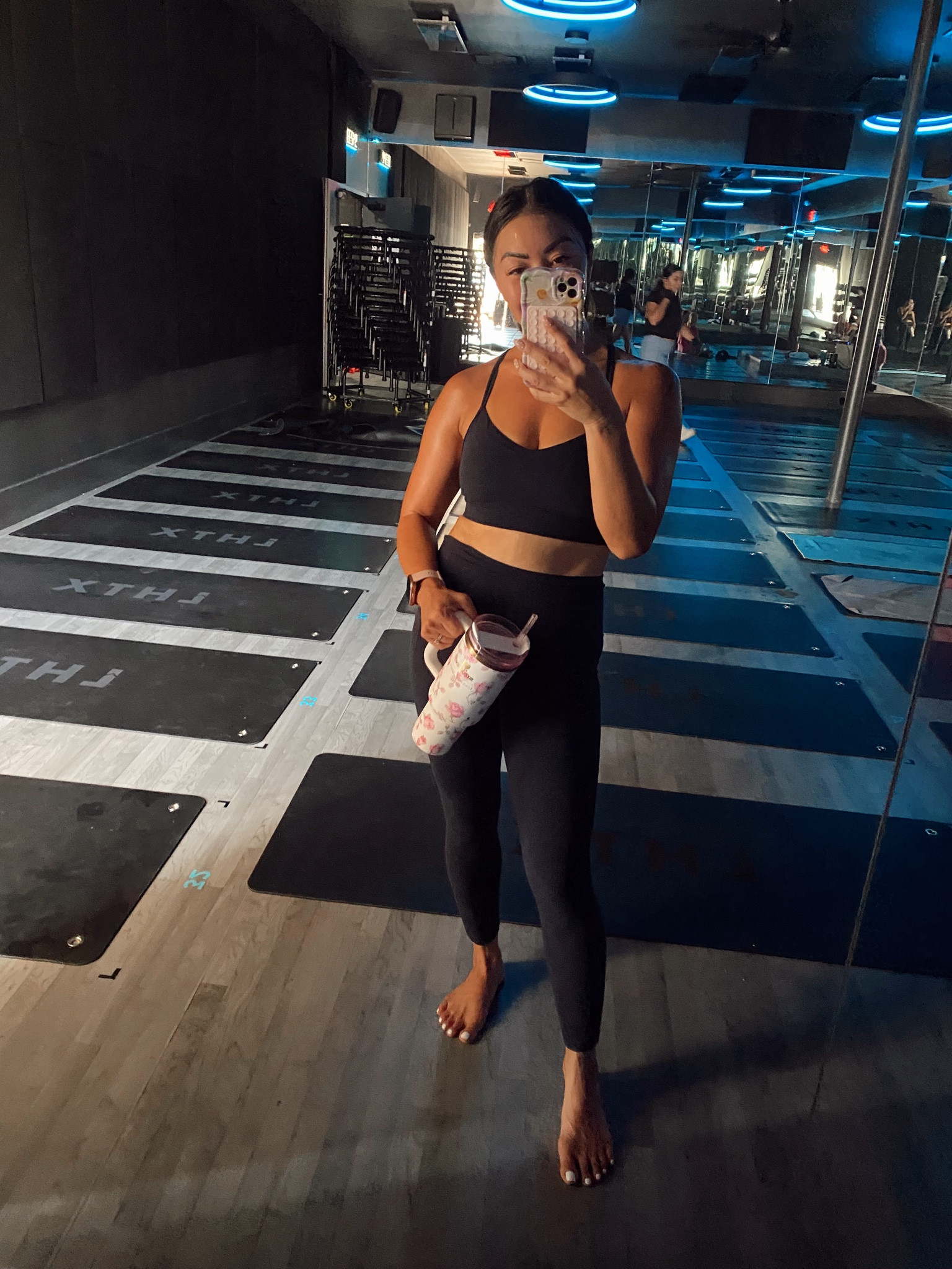 Need this workout set it in all colors

Wearing mediums 

#LTKOver40 #LTKActive #LTKFindsUnder100