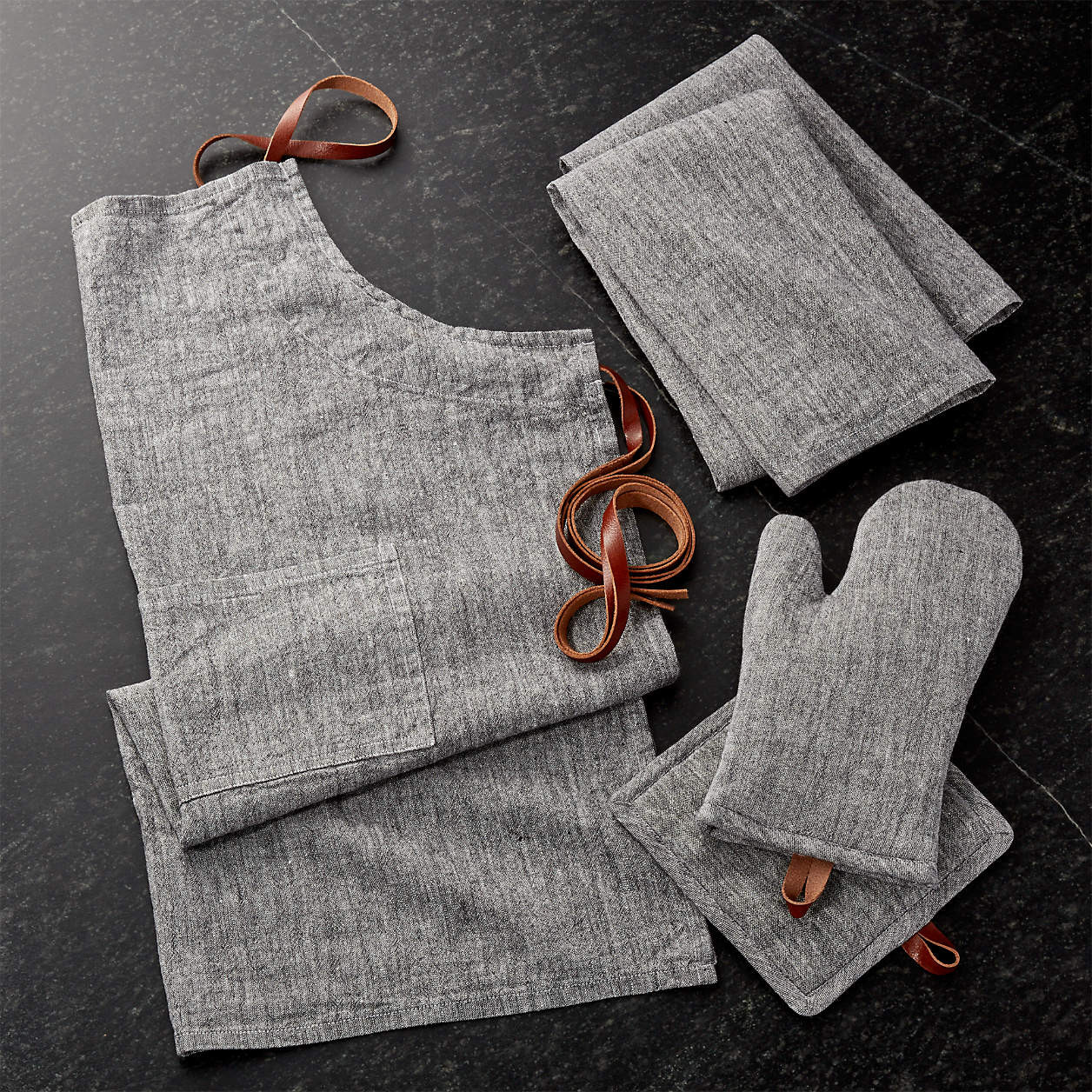 Chambray Organic Cotton Pot Holder + Reviews | Crate & Barrel | Crate & Barrel