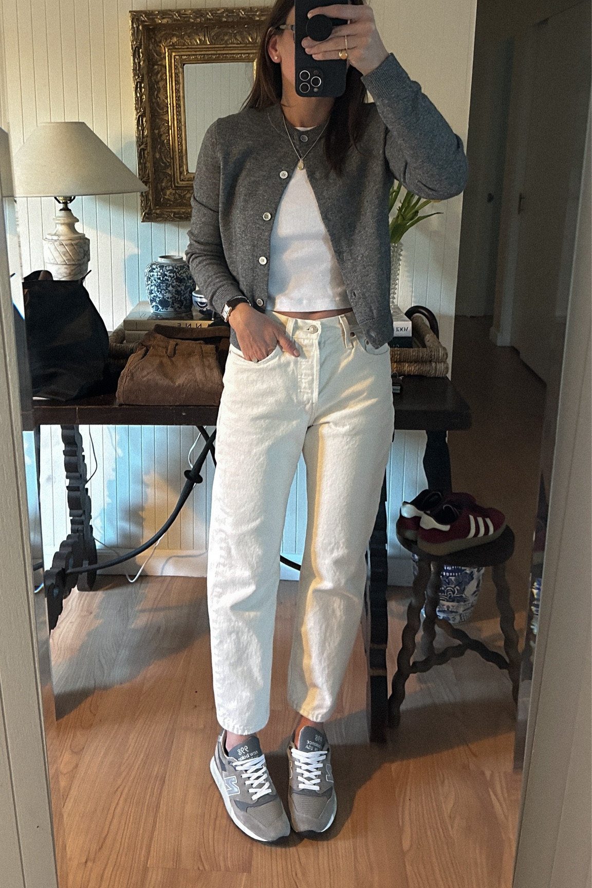 Cardigan TTS code AC-JESSI15. Size up in jeans  go half size down in sneakers. 