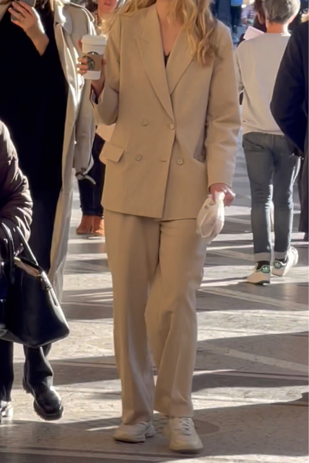 Blazer look spotted in Paris!

#LTKstyletip #LTKunder100 #LTKfit