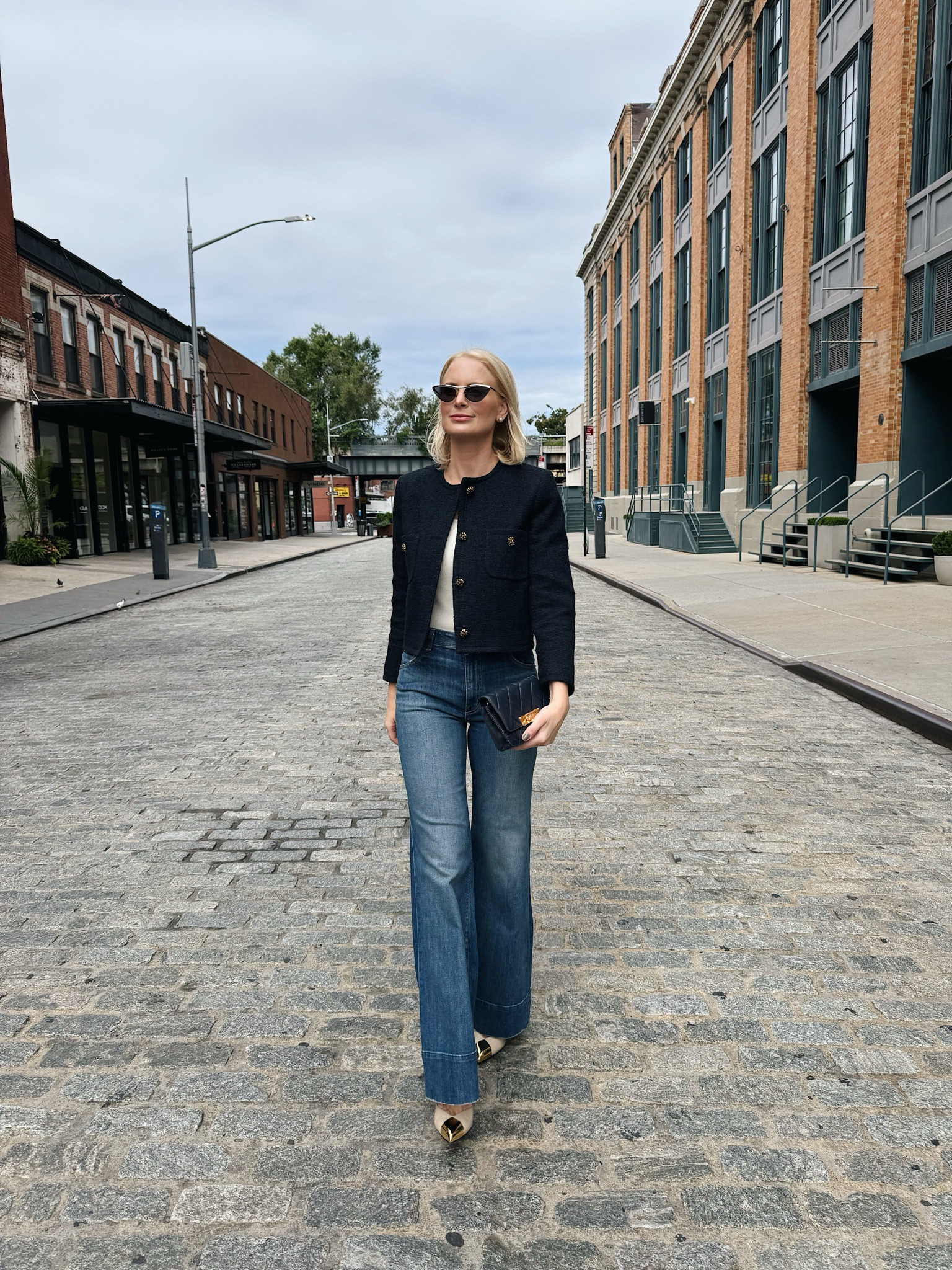 This jacket’s so nice I bought it twice! I own it in black and wore it constantly last fall/winter, so decided to add the navy to my wardrobe as well. Such a great piece that adds instant polish to any look! 

#LTKStyleTip
