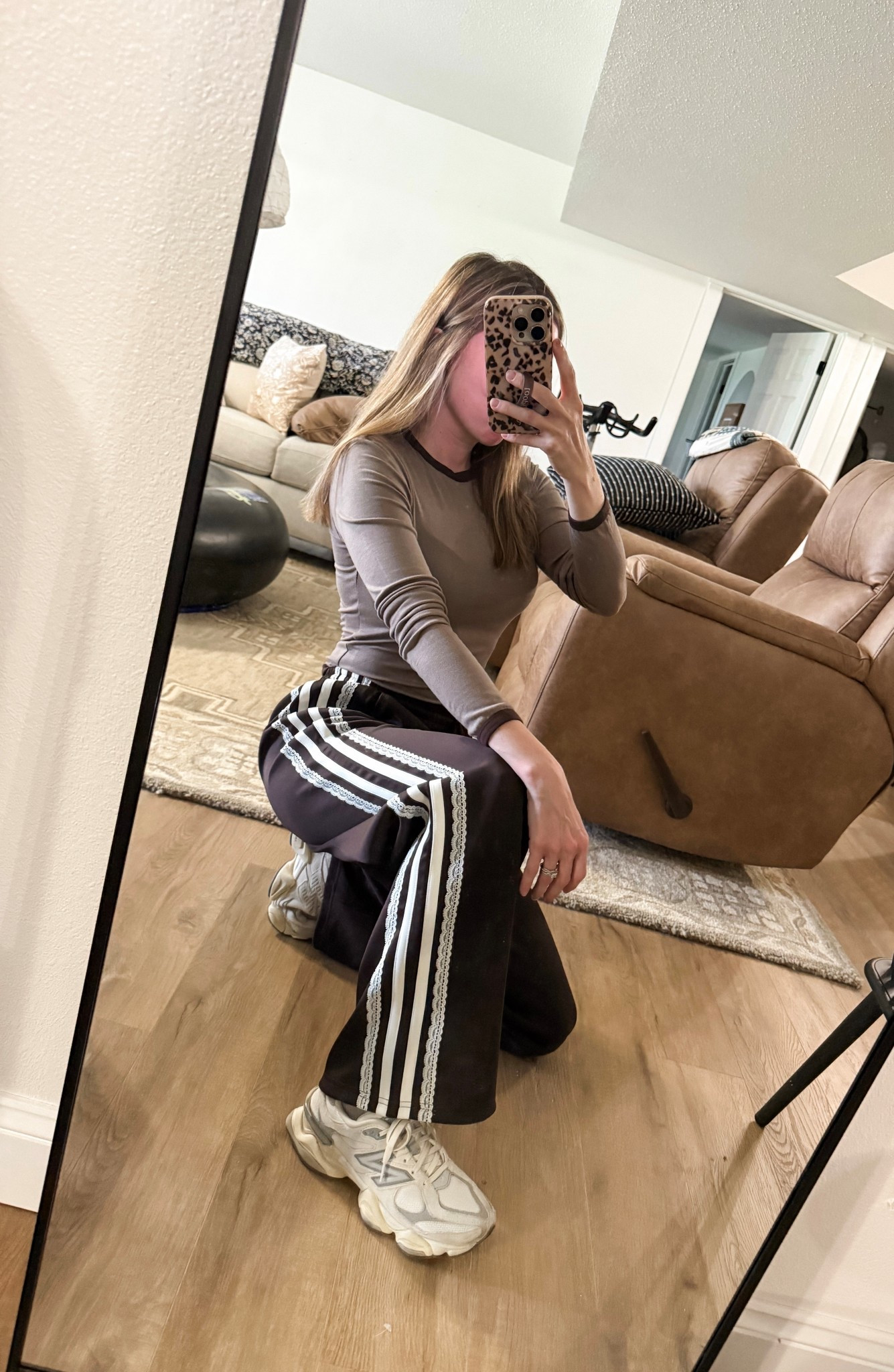 Saturday morning OOTD 🤎
#OOTD 

#LTKActive #LTKmomlife #LTKootd