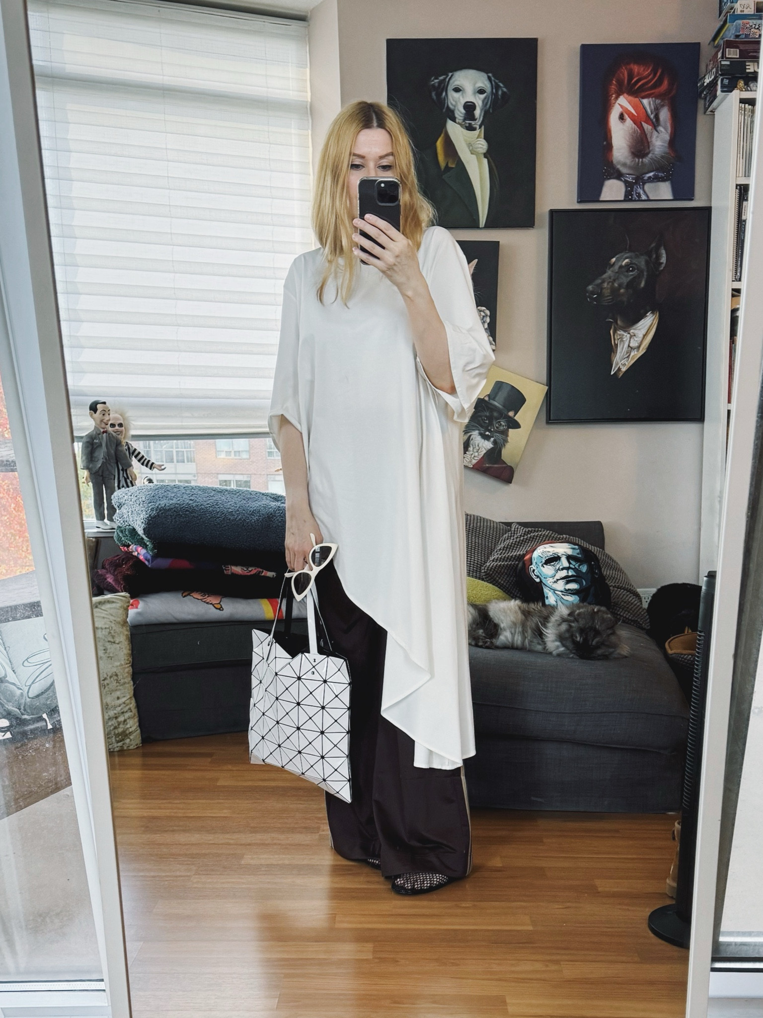 And it’s hot again 😫
Bag and sunglasses are secondhand.
 •
#falloutfit #torontostylist #StyleOver40  #secondhandFind #fashionstylist #slowfashion #isseymiyake #FashionOver40  #MumStyle #genX #genXStyle #shopSecondhand #genXInfluencer #genXblogger #secondhandDesigner #Over40Style #40PlusStyle 





#LTKOver40 #LTKItBag #LTKStyleTip