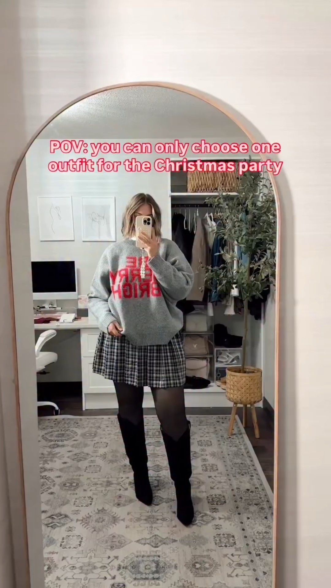 WHICH ONE?!🤷🏼‍♀️ almost everything I’m wearing is on sale for Black Friday right now!! Comment “shop” for these Christmas party outfit inspo links 

+follow @kiteenmariee for more 🇨🇦 midsize outfit ideas!!