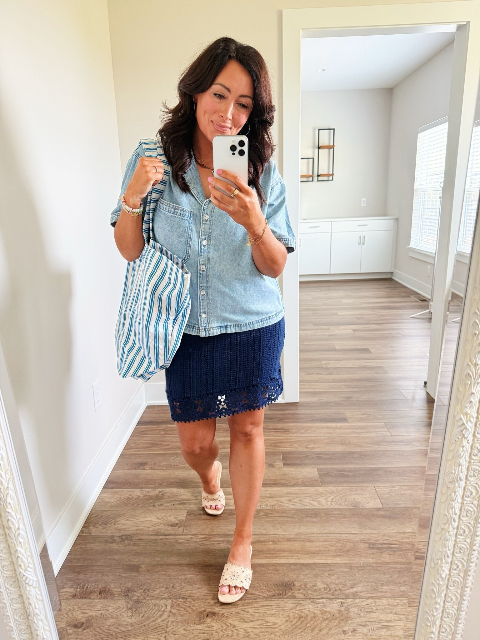 TARGET 🎯 TUESDAY
• medium top
• medium skirt

#LTKgrwm #LTKdayinmylife #LTKSeasonal