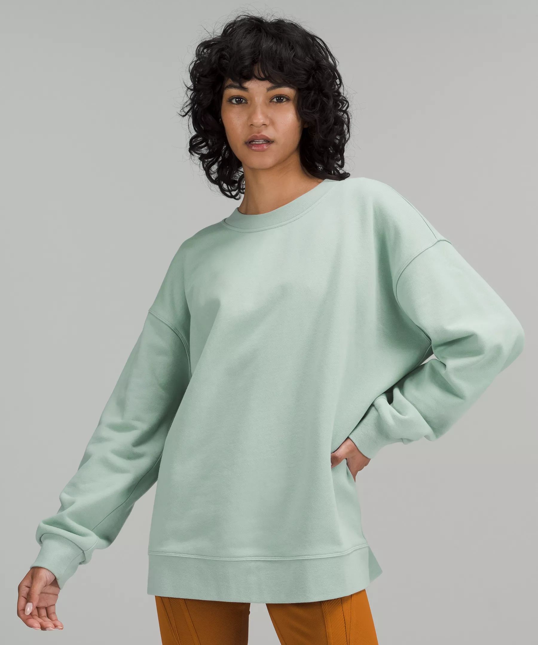 Perfectly Oversized Crew Wash | Lululemon (US)