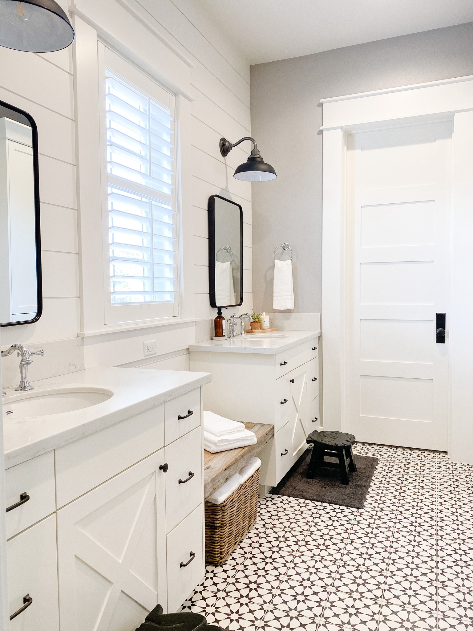 Jack and Jill bathroom

Cement tile
Farmhouse
Super plush spa towels
Black mat

#LTKhome #LTKfamily #LTKkids