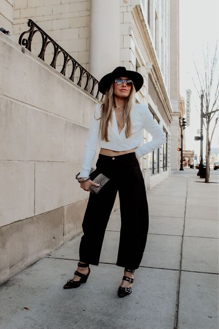 Lately in the style world, I’ve been obsessed over these barrel jeans and cropped blazers. Cropped blazers are a trend that will continue throughout summer and into the fall/winter 2024 season. 

For the ladies who don’t want to show their midriffs, I suggest wearing high waisted bottoms or patterned hosiery that complement your relaxed trousers to add an extra fun element. 

If purchasing the @freepeople jeans I recommend sizing down one size. I normally wear a 26 and purchased a size 25 instead. 

#LTKshoecrush #LTKSeasonal #LTKstyletip