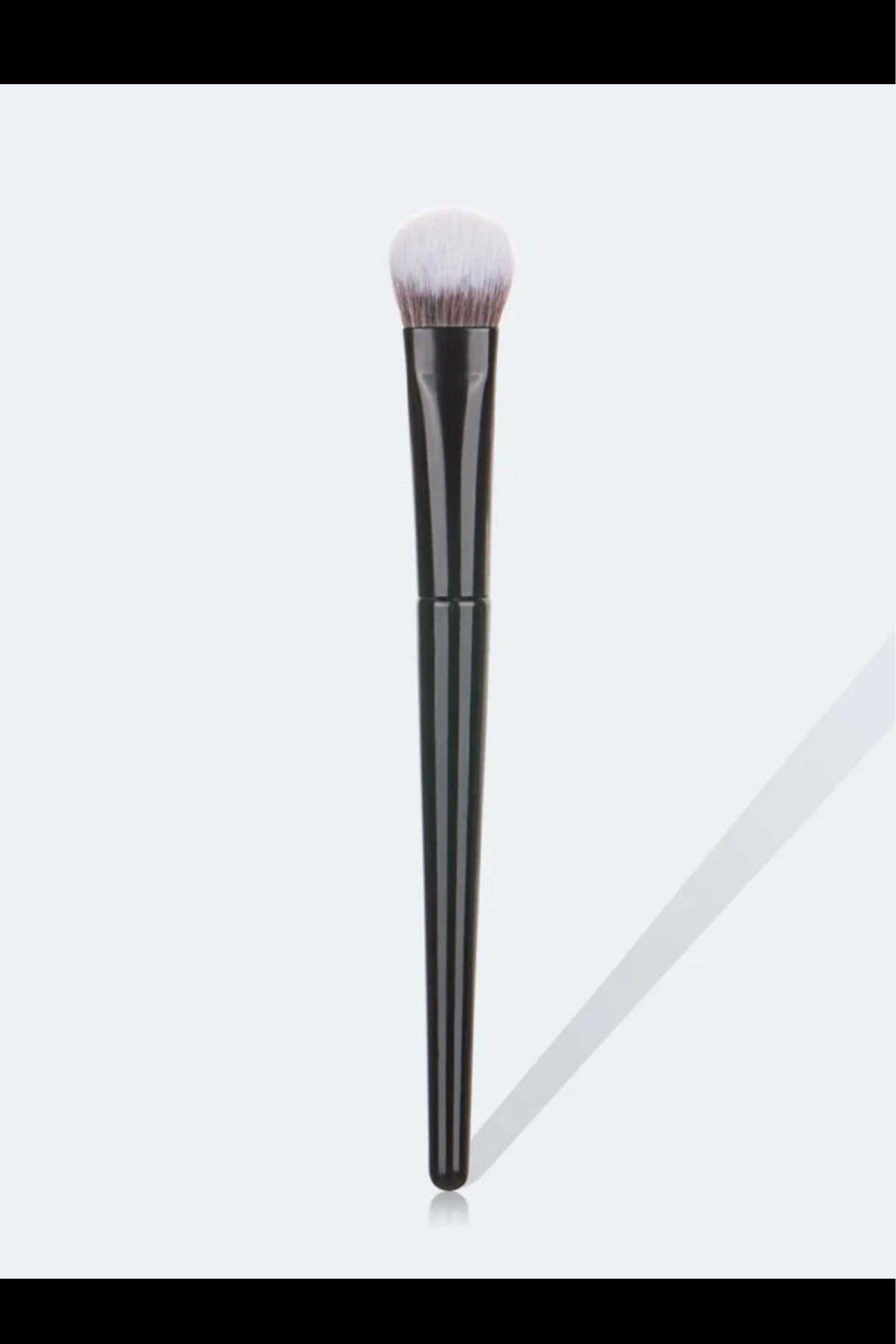 the best concealer brush ever  🖤✨ 

#LTKGiftGuide #LTKFind