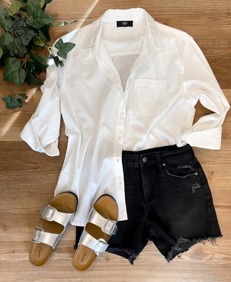 My favorite white button down styled with metallic sandals. Such an easy outfit!

#LTKshoecrush #LTKstyletip