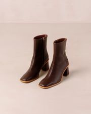 West Cape - Brown Leather Boots | ALOHAS | Alohas FR