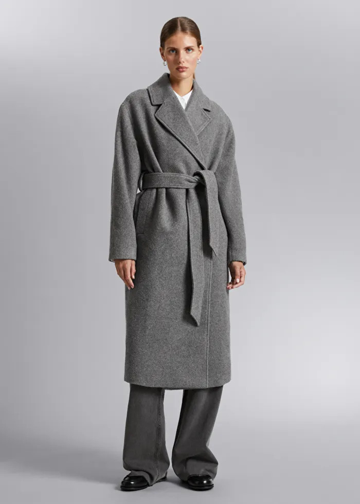 Weit geschnittener Wollmantel mit Gürtel | & Other Stories (DE + FR)