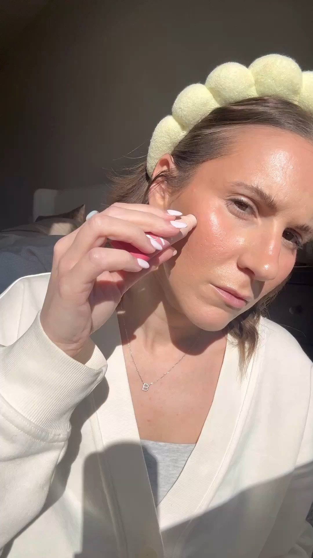 The new @DIBS Beauty cool blush cheek stain is worth the hype! It’s incredibly pigmented and a little goes a long way. It leaves a beautiful natural flush that stays all day! I also love the new brush, but Banks misplaced mine😅

Dibs beauty, easy makeup, millennial mom, quick makeup, liquid blush 

#LTKbeauty

#LTKBeauty #LTKmomlife #LTKselfcare