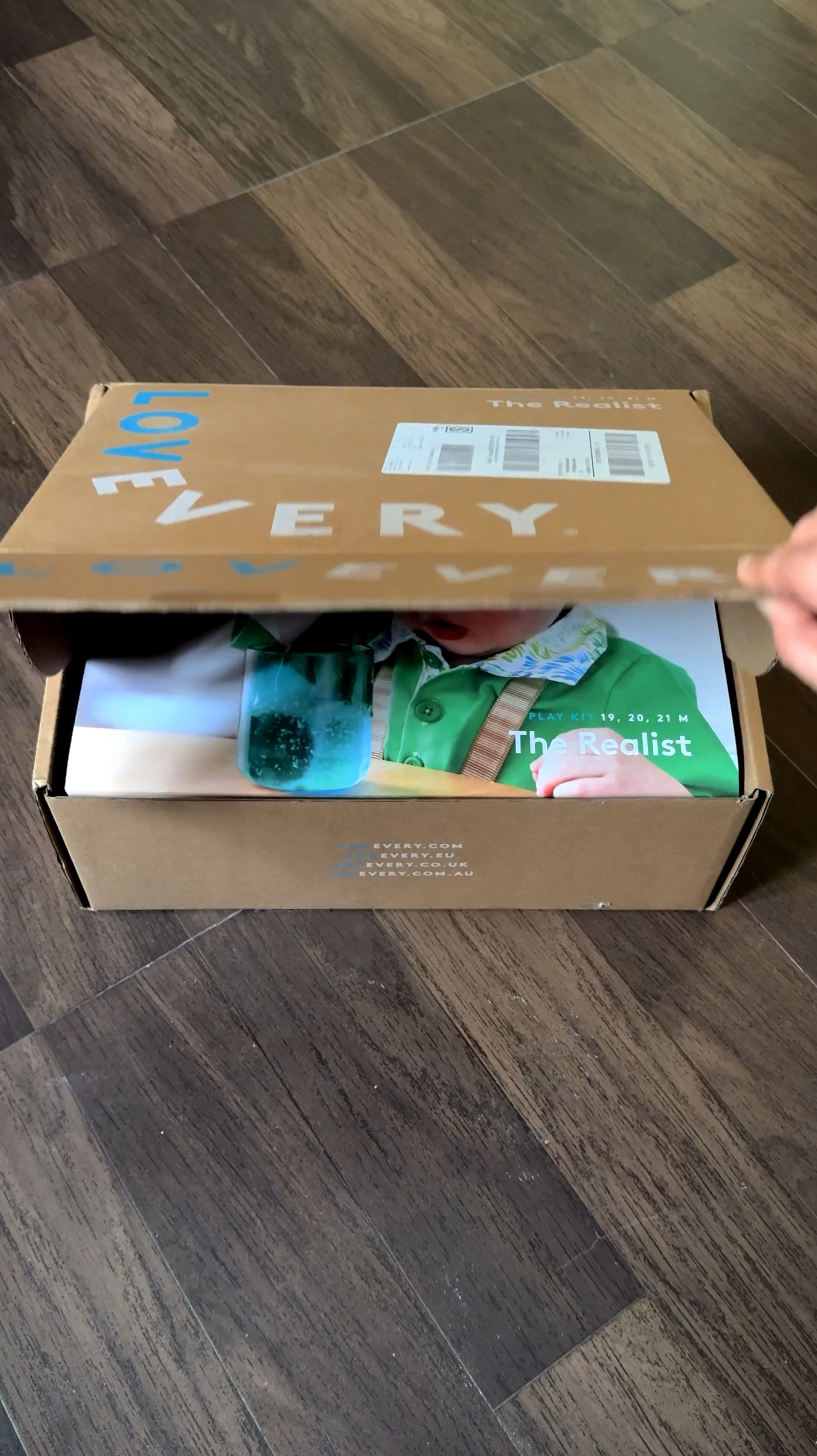  The Realist play kit from Lovevery offer several benefits aligned with the Montessori philosophy of education, which emphasizes independence, hands-on learning, and respect for the child's natural development.

#LTKKids #LTKFamily #LTKBaby