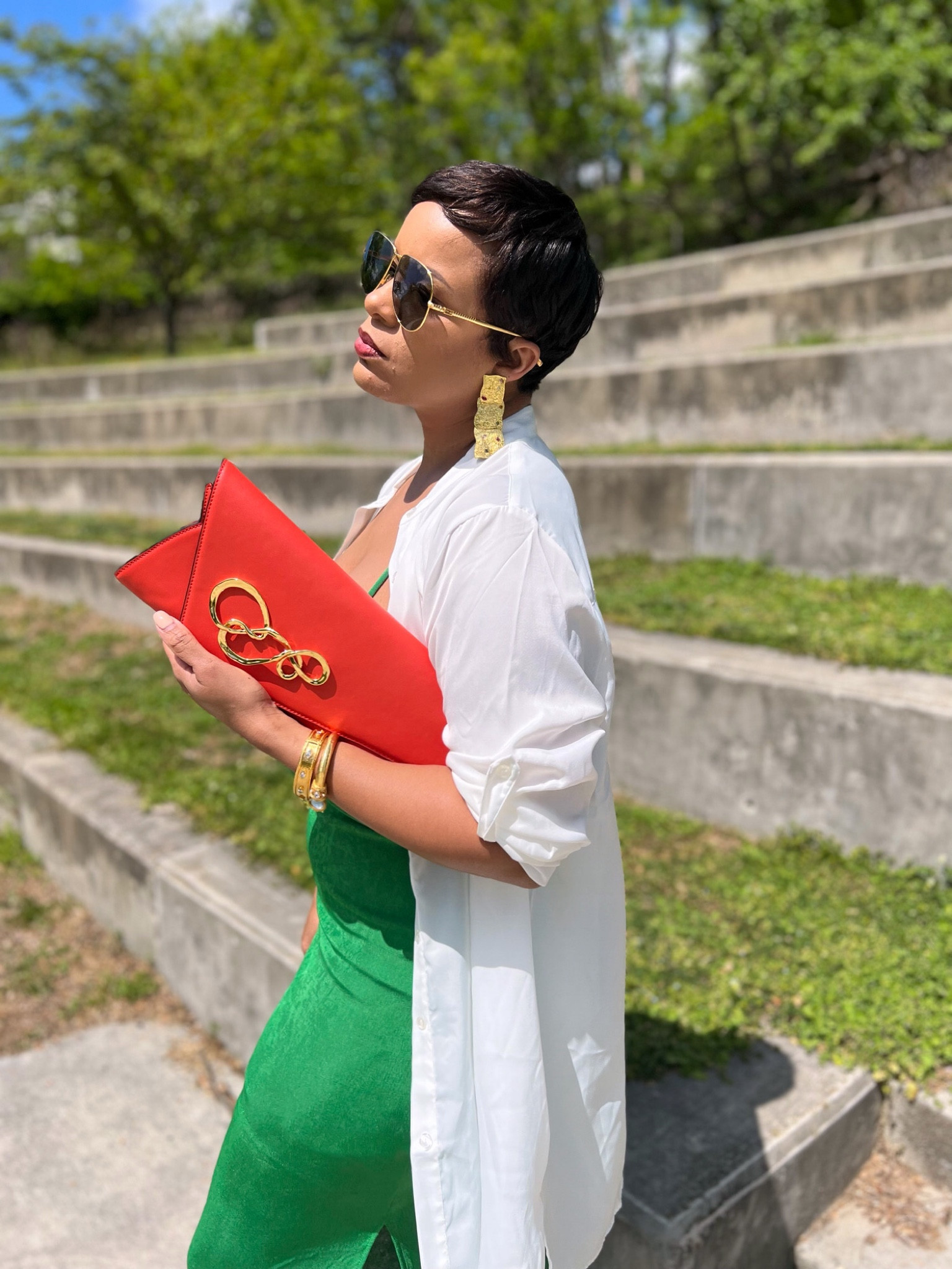 Color popping vacation outfit

#LTKSeasonal #LTKstyletip #LTKtravel