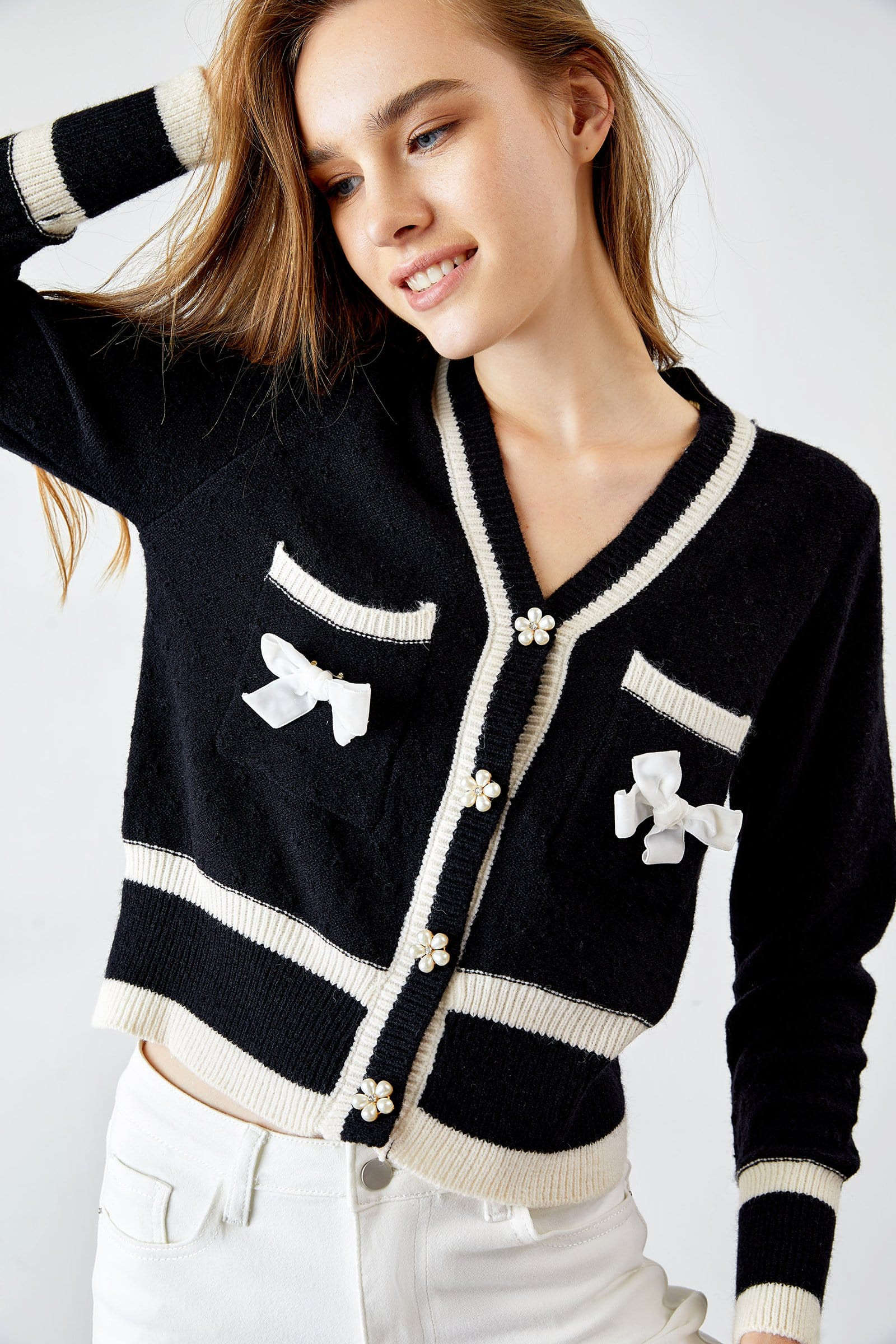 Calla Black Contrast knitted Cardigan Sweater | J.ING