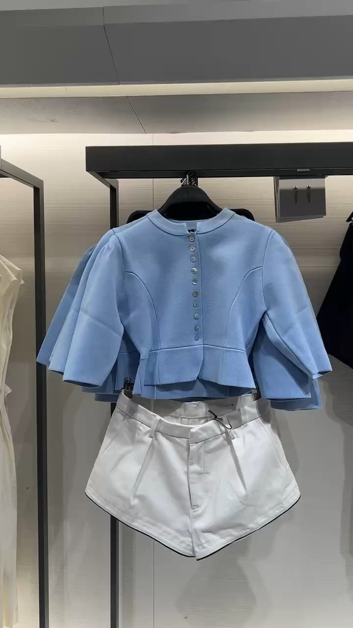 Spring outfit style inspo! 

#LTKootd #LTKMidsize