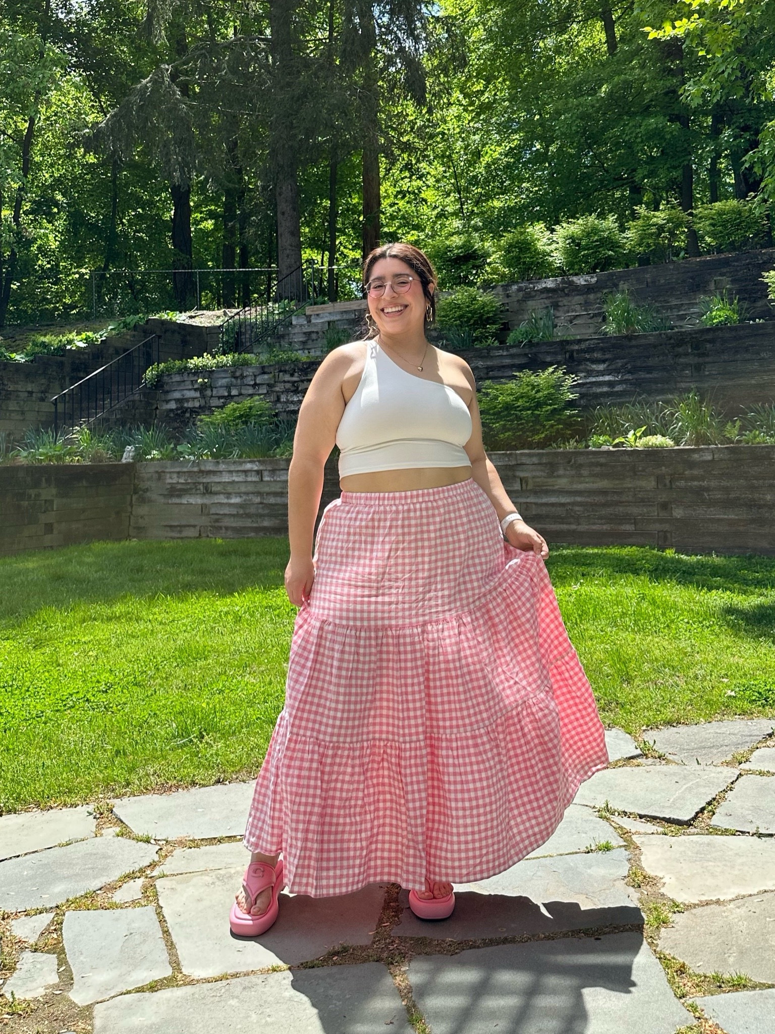 Midsize spring outfit idea 🤍

Midsize style, midsize fashion, flowy skirt, maxi skirt, Amazon fashion, Amazon spring outfit, Easter outfit 

#LTKmidsize #LTKstyletip #LTKSeasonal
