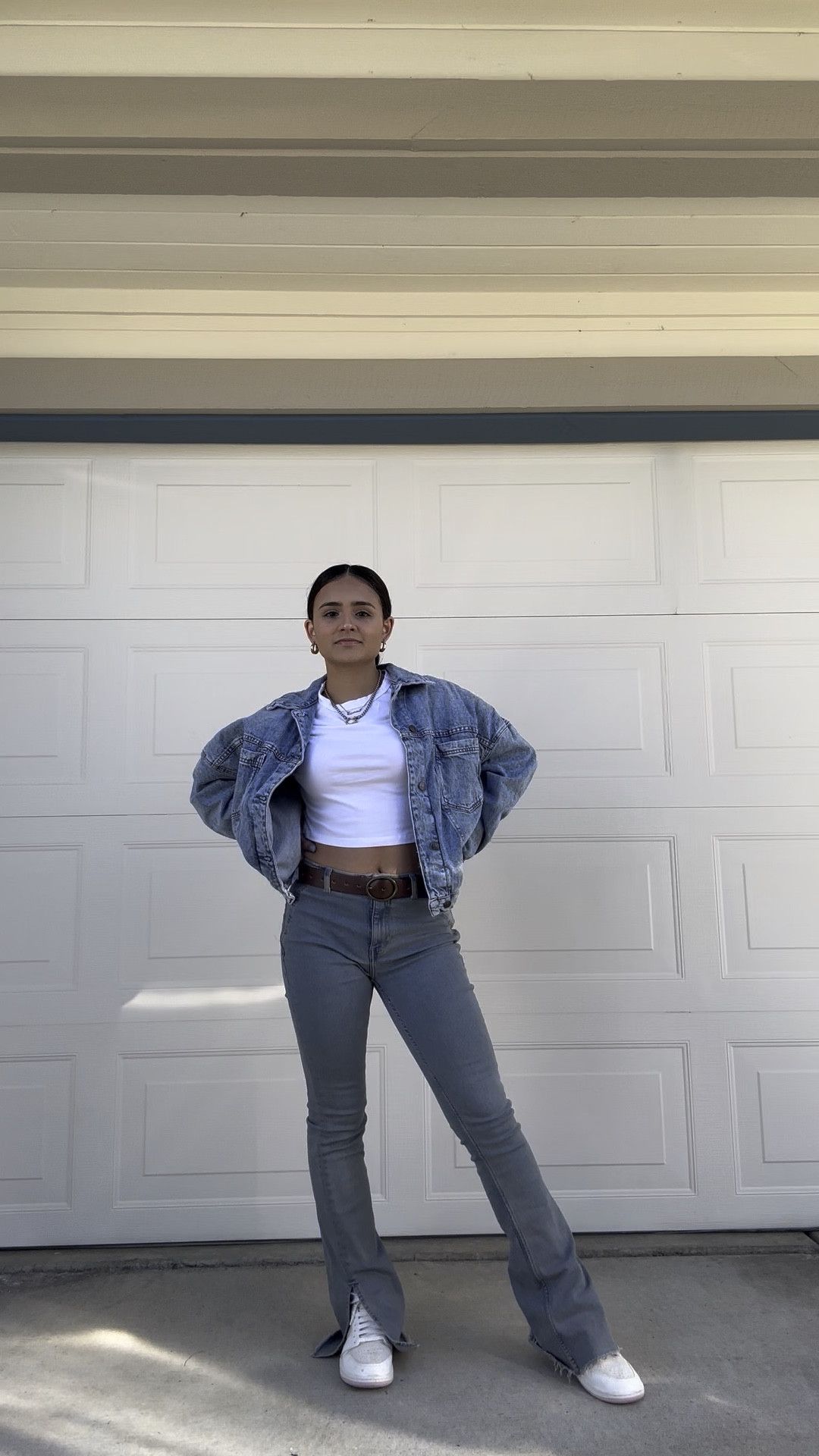 A denim moment 👖

I’m 5’2” for reference and wearing a size 26 in the bottoms. They are long and a bit big on my waist. I could’ve sized down. But Very stretchy! 

#LTKPetite #LTKFindsUnder100 #LTKStyleTip