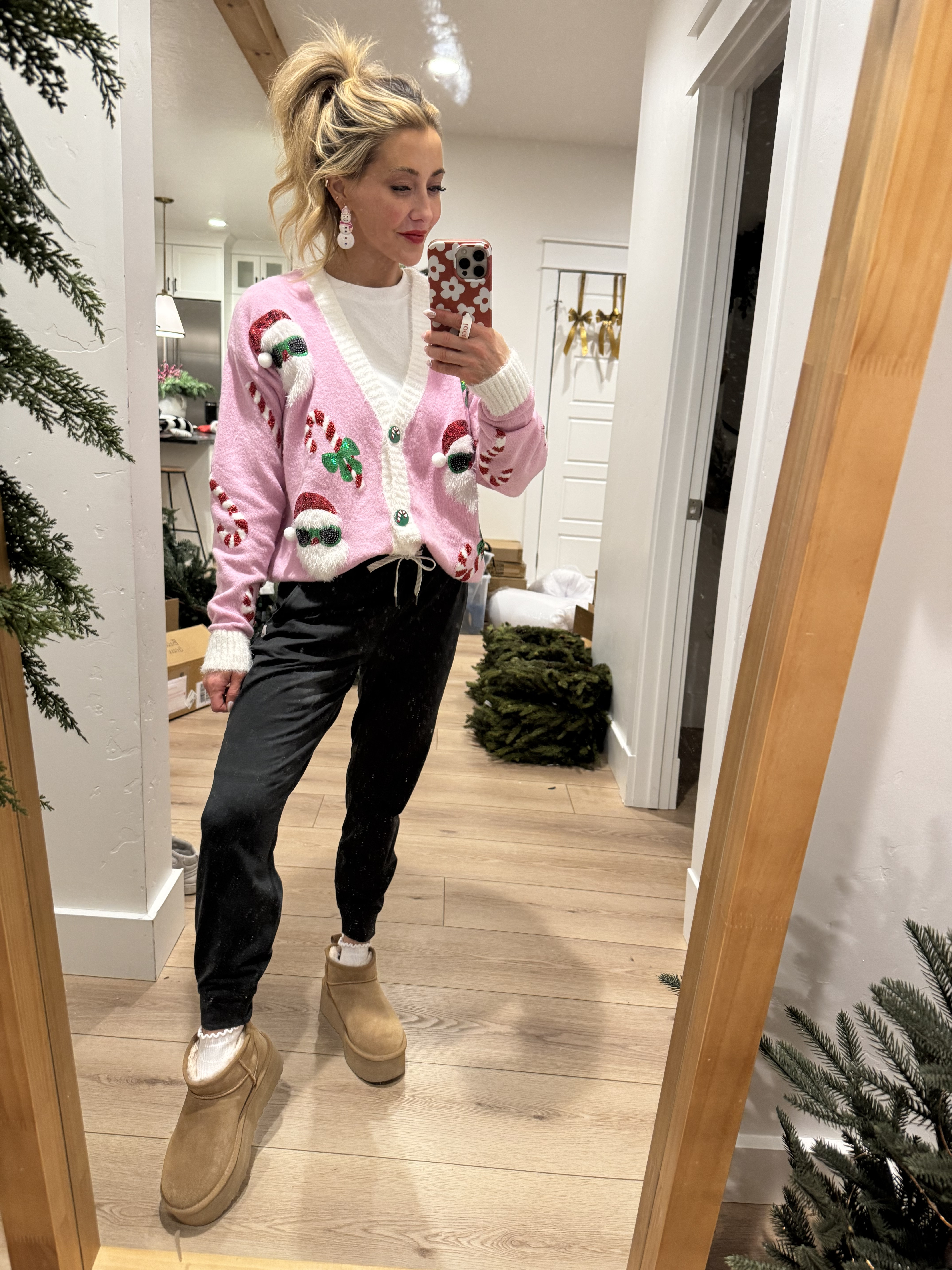 Christmas cozy ootd! 

#LTKStyleTip #LTKHoliday #LTKGiftGuide