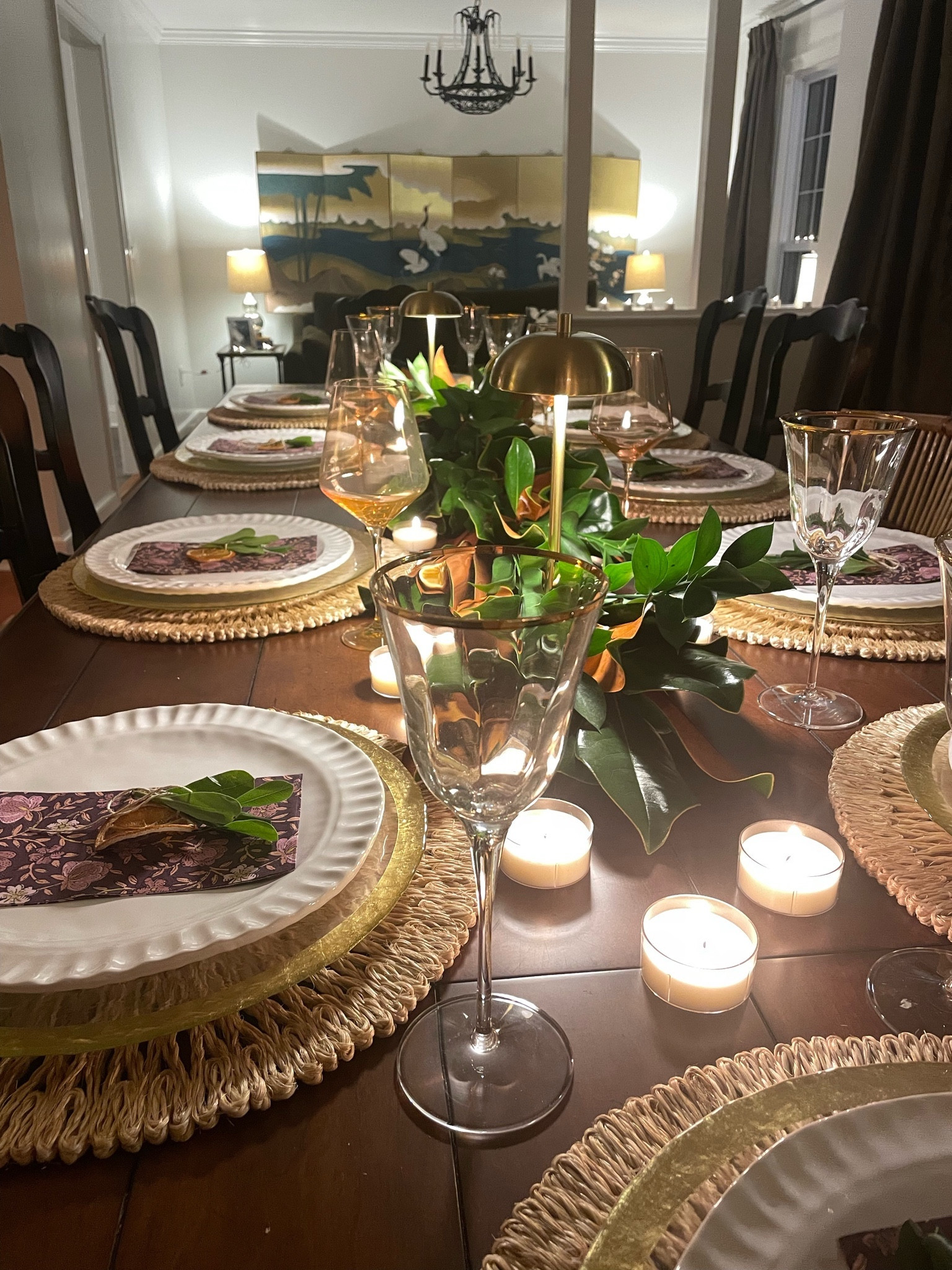 hosted the coziest friendsgiving with such fun pieces on my table