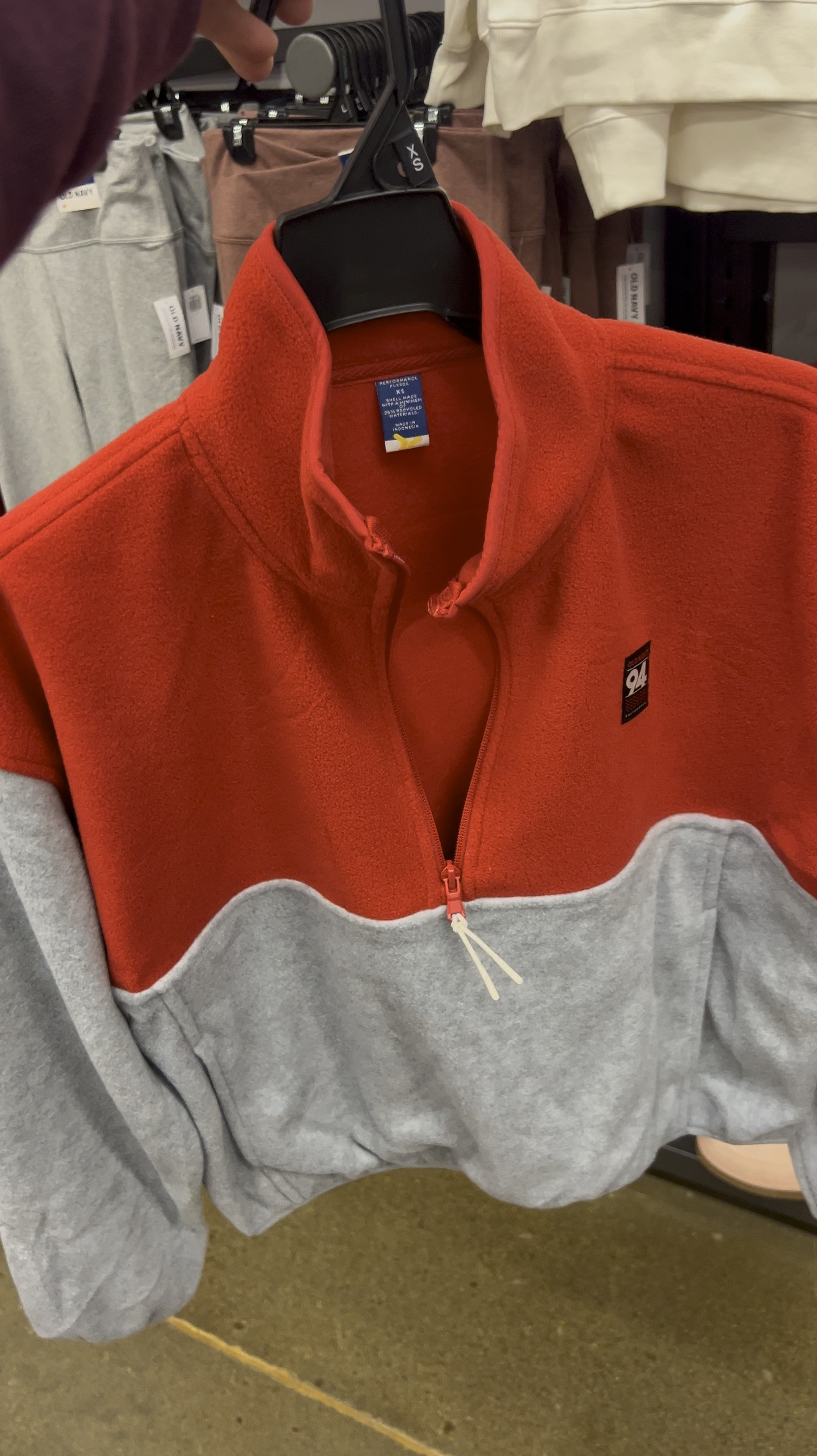 Old navy Black Friday deals
Fleece half zip 50% off

#LTKActive #LTKSaleAlert