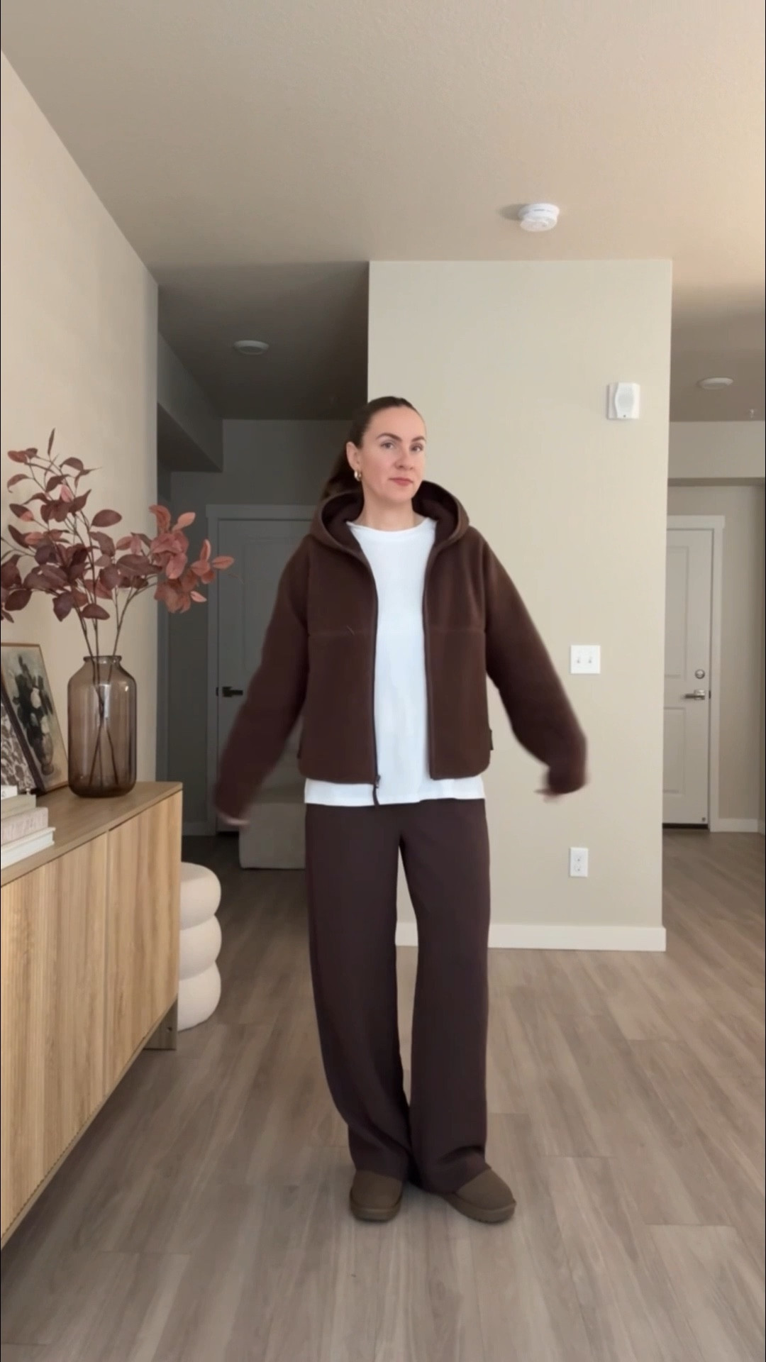 amazon brown fleece jacket 

ps aritzia is on major sale.  linked things i own and love 