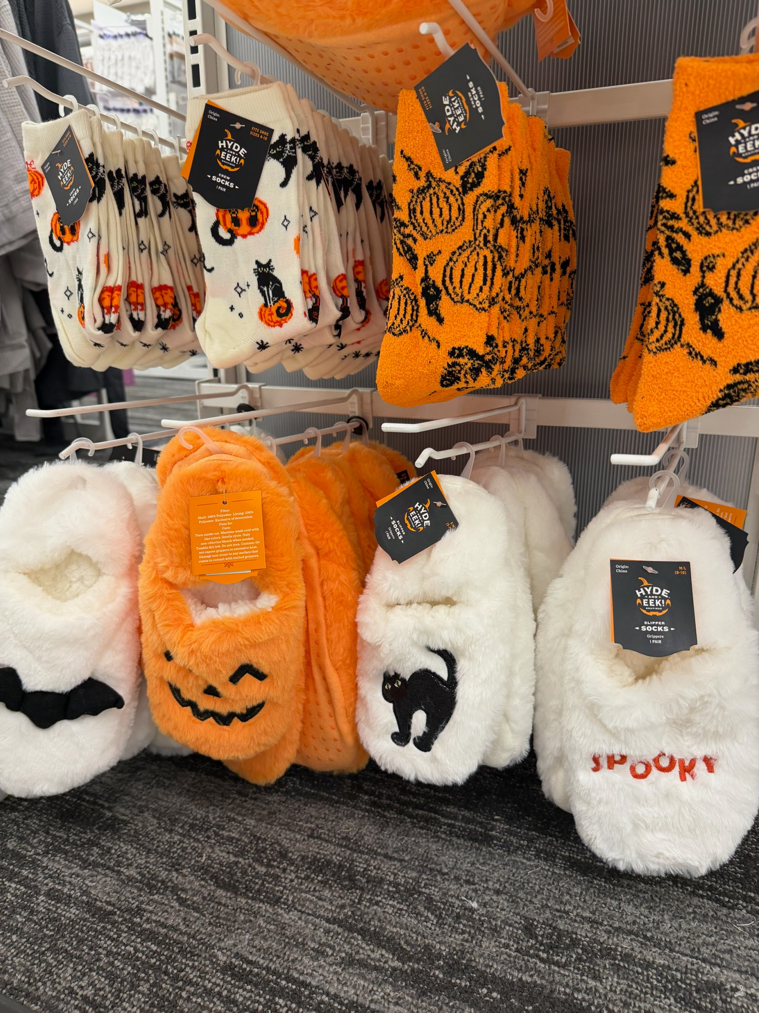 Halloween slippers are SO cute this year!! So many fun options 🎃👻






Target finds, Halloween slippers, Halloween socks, spooky season, Halloween accessories, cozy fall finds, fall favorites, carla.bushey 

 #LTKSeasonal