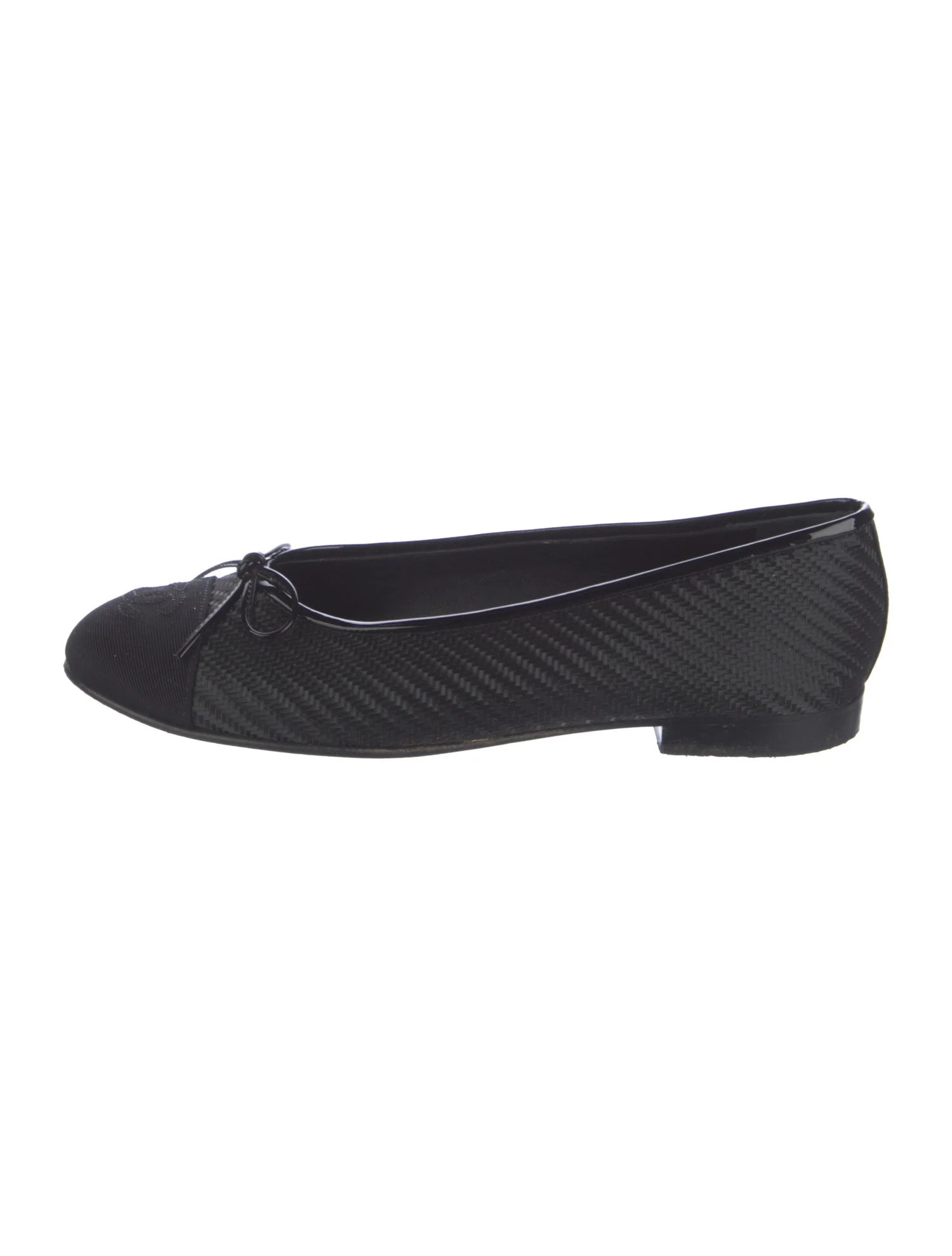 2017 Interlocking CC Logo Ballet Flats | The RealReal