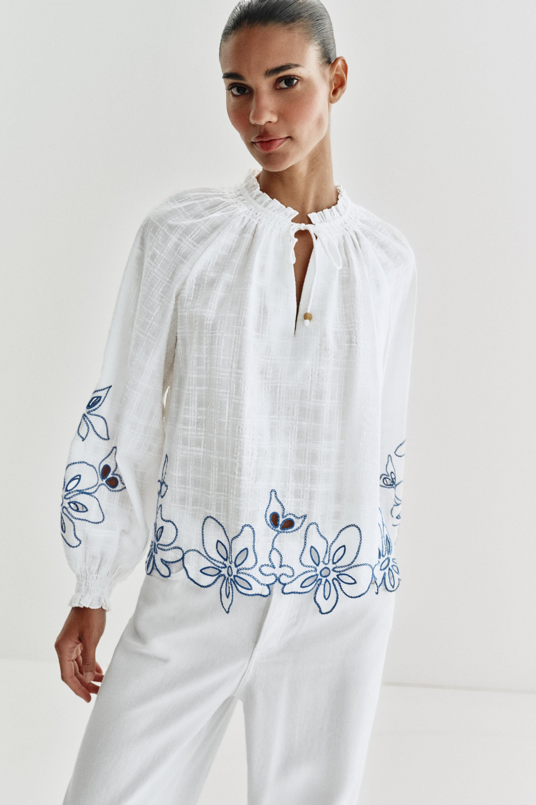 EMBROIDERED FLORAL BLOUSE | Zara US