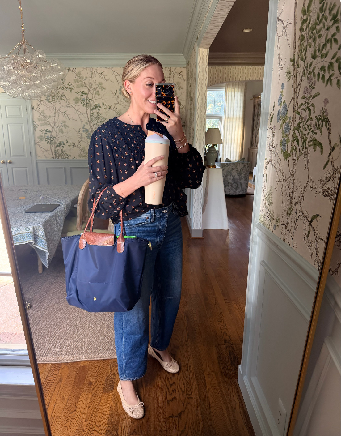 Outfit of the night to go teach Bible study at our Church! Wearing a Medium in this Target top and a 27 in these Madewell Jeans

#Madewell #Target #OOTD #TheSOuthernSource

#LTKdayinmylife #LTKootd #LTKselfcare
