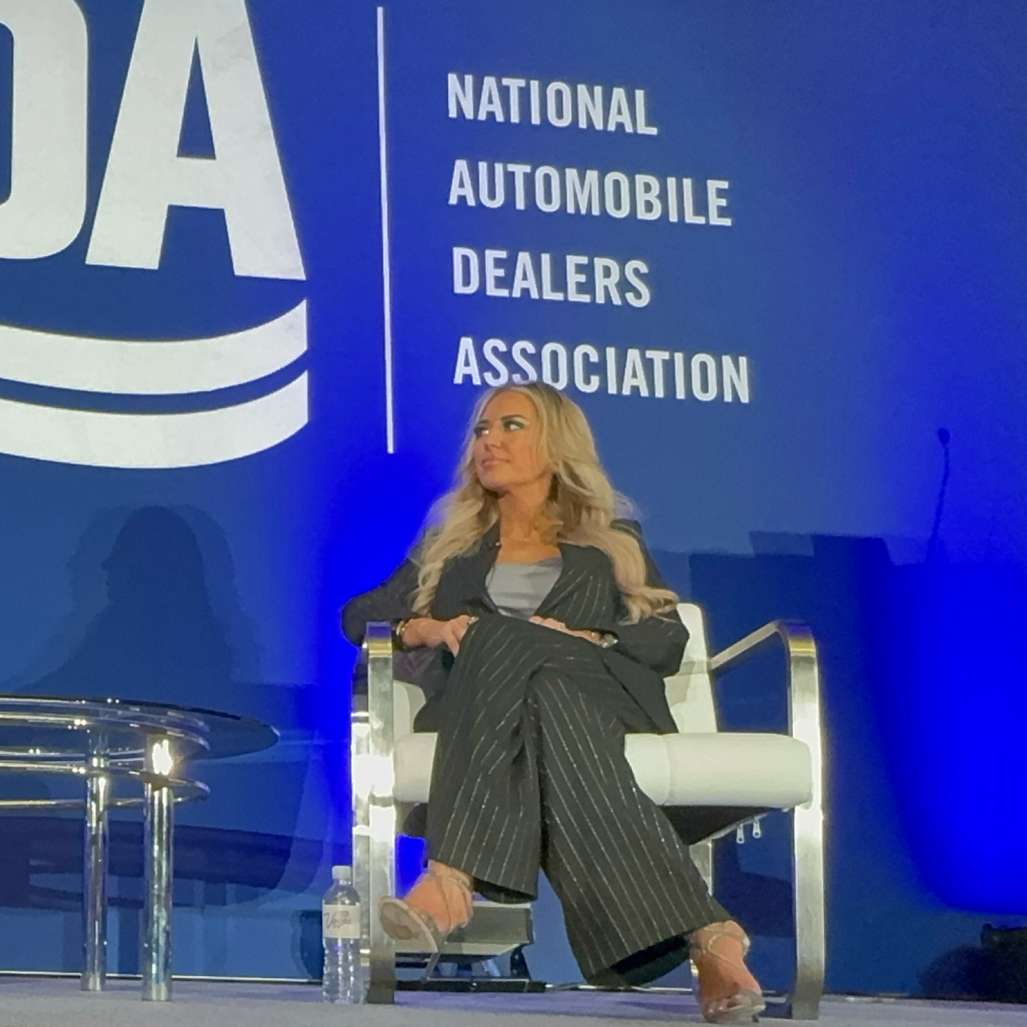 This suit was a hit in Vegas - profesh and punchy!
Linked same items in different colors!
