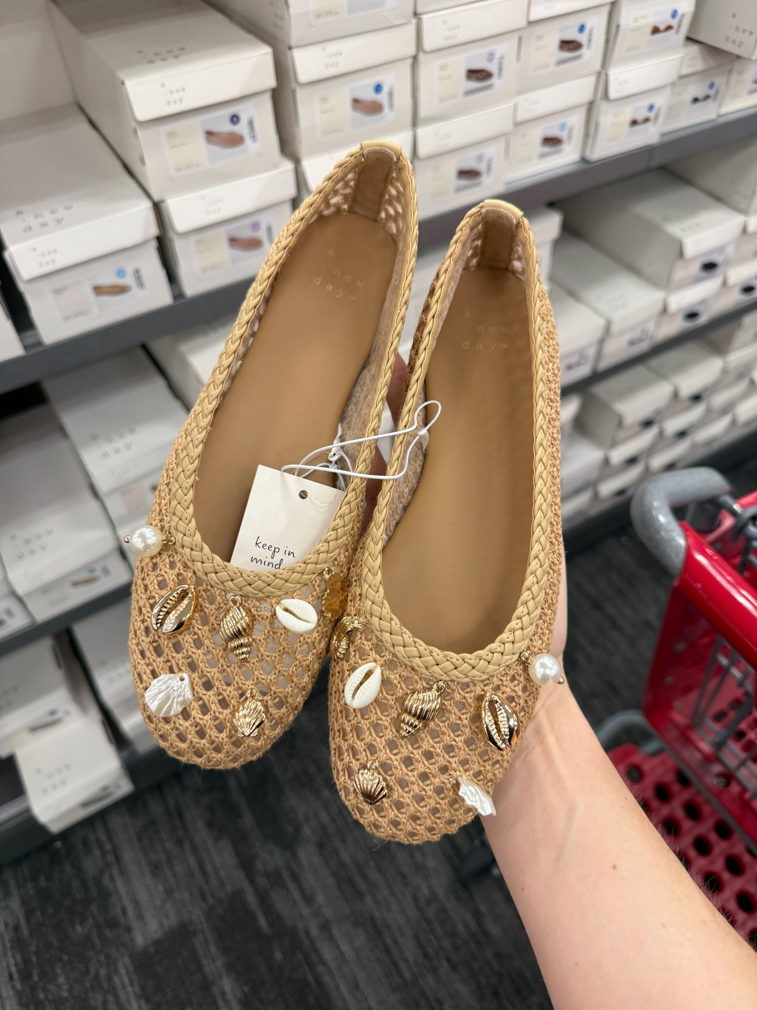 Beachy ballet flats 

#LTKSeasonal #LTKootd