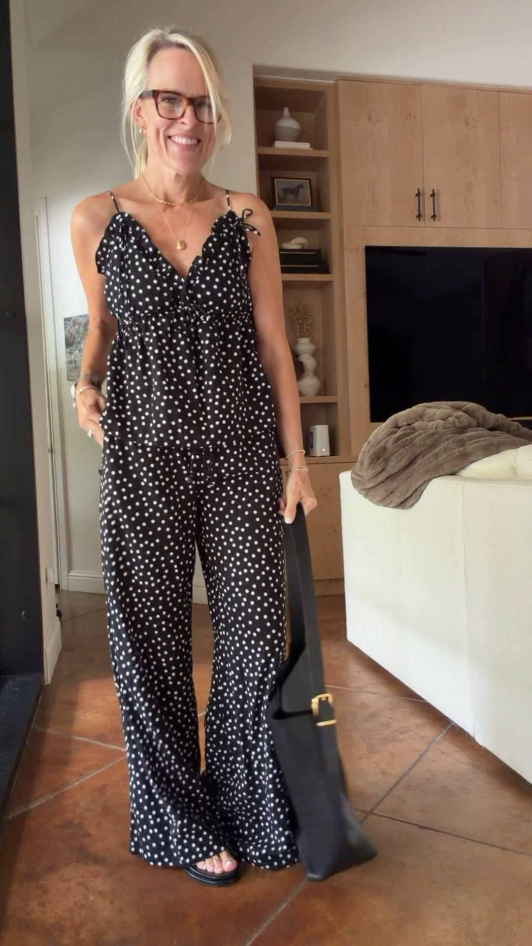 More great finds from Target! And so affordable. These sets are fantastic 
And if you haven’t grabbed these viral denim yet… don’t delay!

They are $28, look and feel like premium denim, fit on all it’s true to size ￼

#LTKdayinmylife #LTKootd #LTKOver40