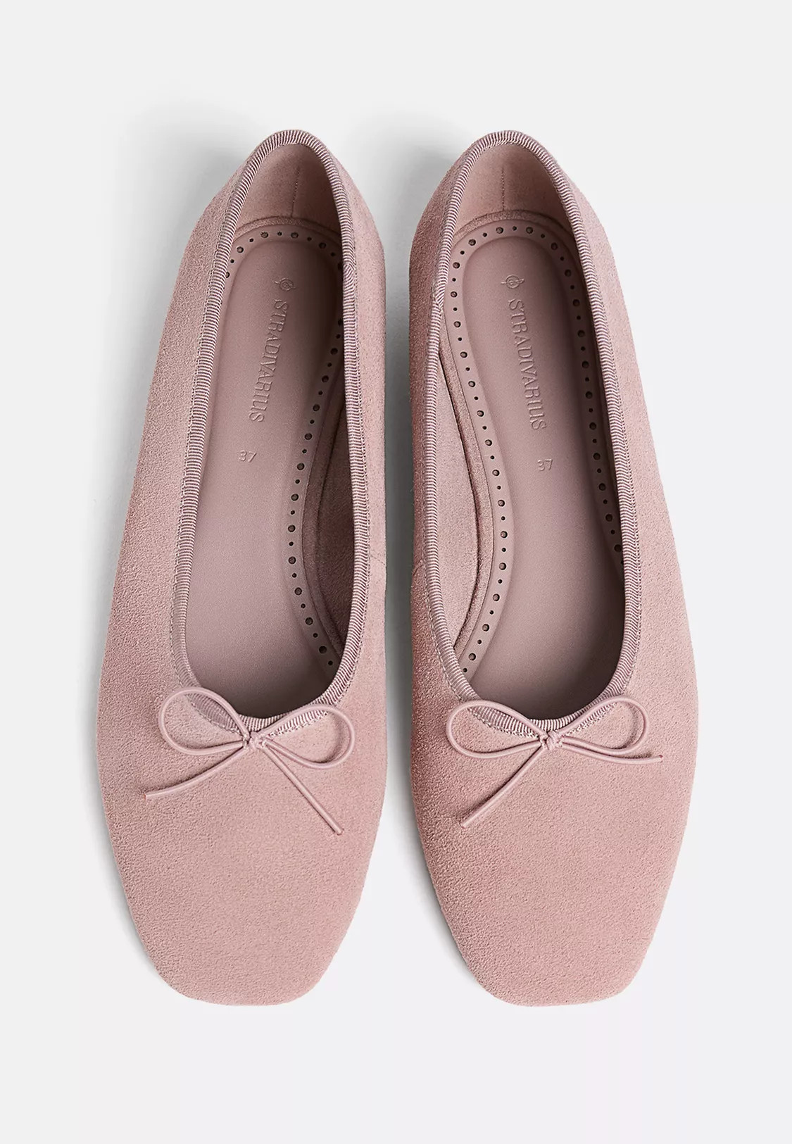 Split suede ballet flats with bow - Women's Leather | Stradivarius United Kingdom | Stradivarius (UK)