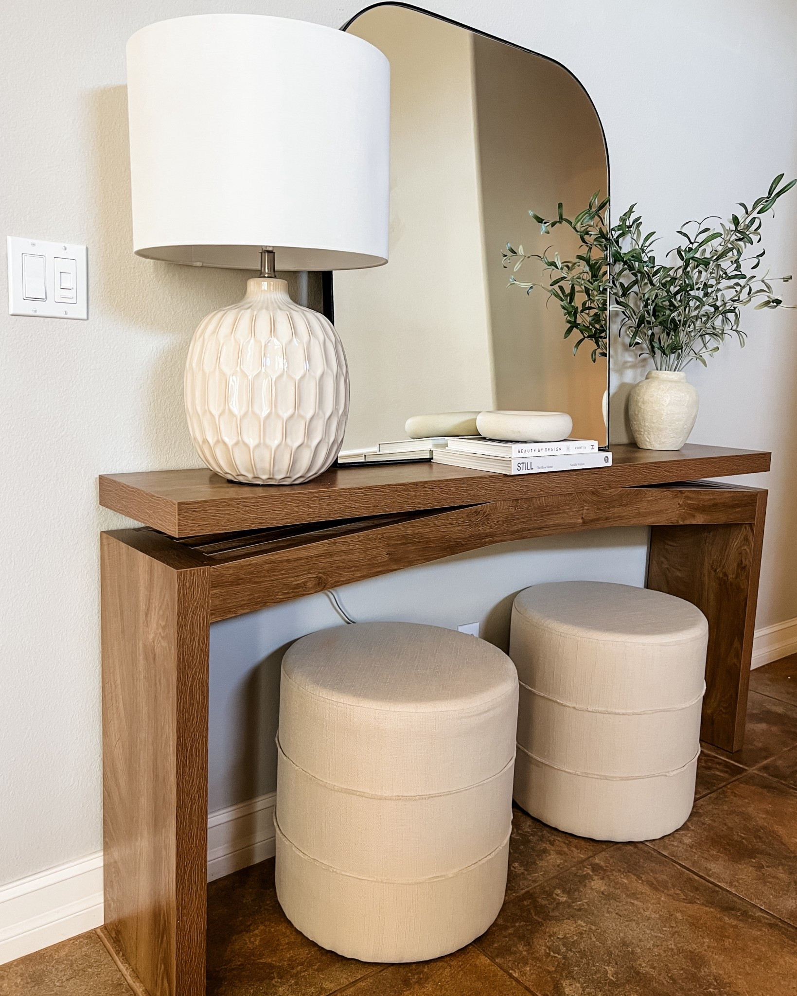 Entry console styling

Transitional decor
Organic modern

#LTKHome
