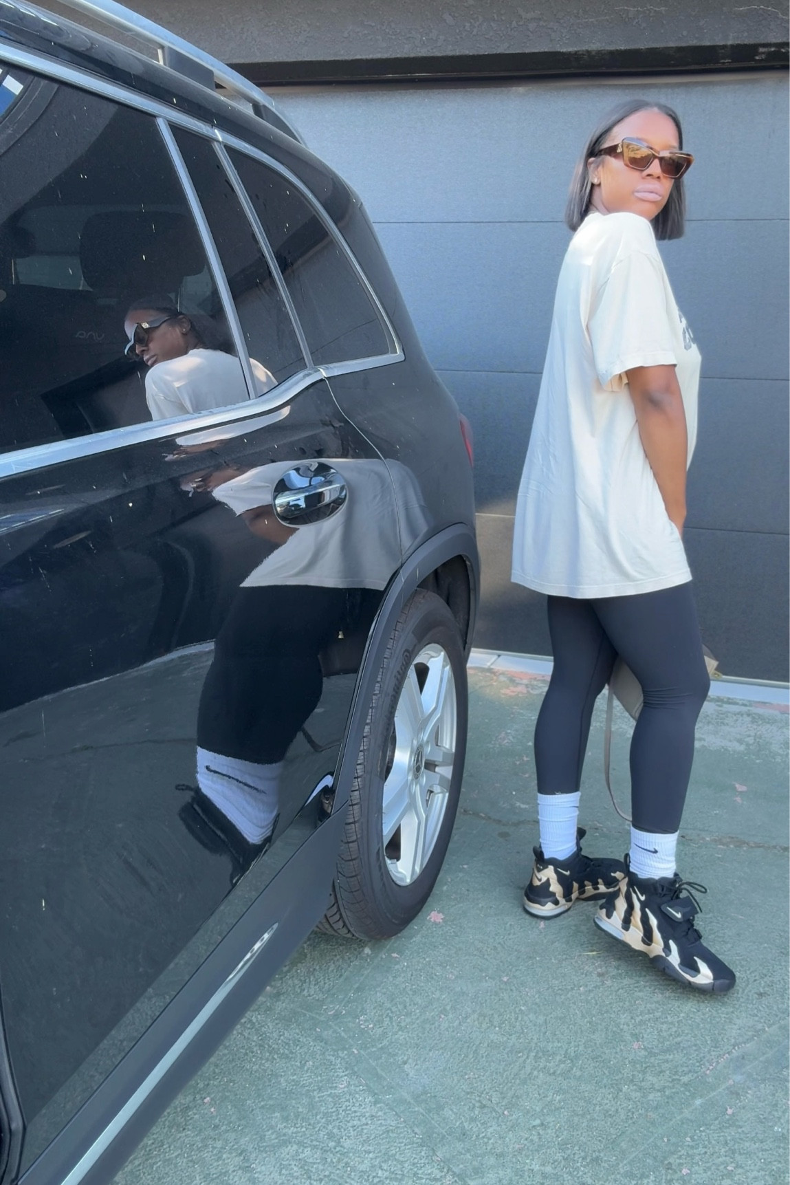 Fall fashion, fall styles, sneakers, postpartum style, leggings, nike

#LTKStyleTip #LTKShoeCrush #LTKActive