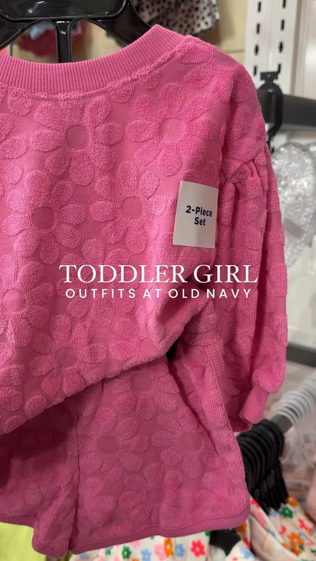 These were sold out for awhile but they’re back in stock in most sizes 🌺🍊 they’re perfect for spring & summer! 

#oldnavy #oldnavystyle #oldnavykids #toddlerstyle #toddlergirlfashion #toddlerootd #summerstyles #girlmom #trendytots #toddlerootd 

#LTKstyletip #LTKkids #LTKfindsunder50