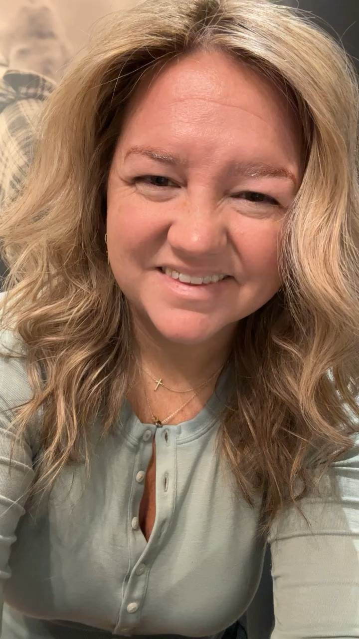 Heatless curls curl kitch cross necklace earrings uncommon James sea salt spray texture 

#LTKbeauty #LTKwedding #LTKfindsunder50