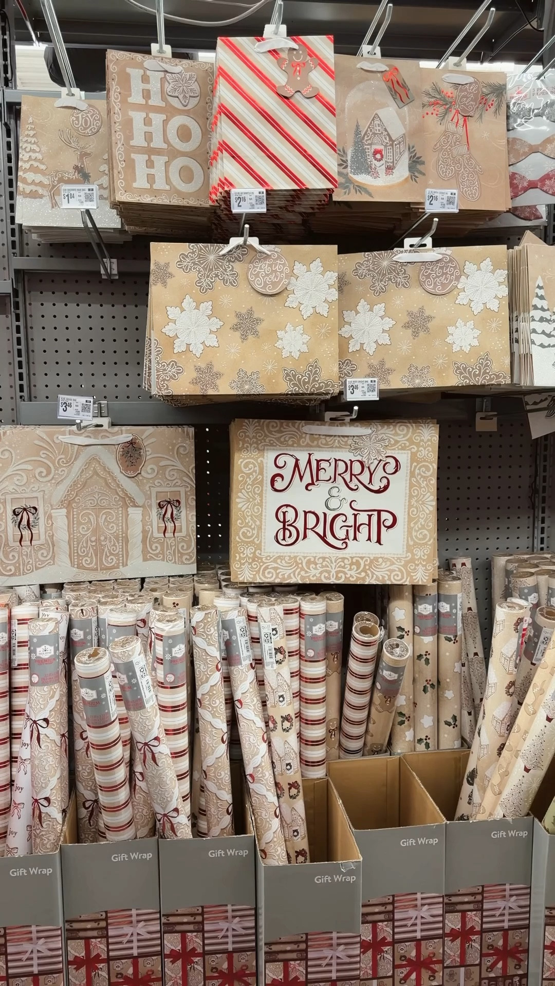 This gingerbread themed paper 🥲♥️ so beautiful (& affordable) from Walmart!

#wrappingpaper #giftwrapping #walmart #walmartfind #christmaswrapping #holidaywrapping #giftbag #christmas

#LTKHome #LTKGiftGuide #LTKHoliday