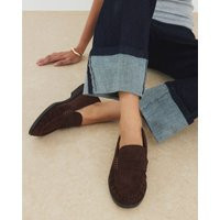 River Island Womens Brown Faux Suede Ruched Loafers | River Island UK & IE