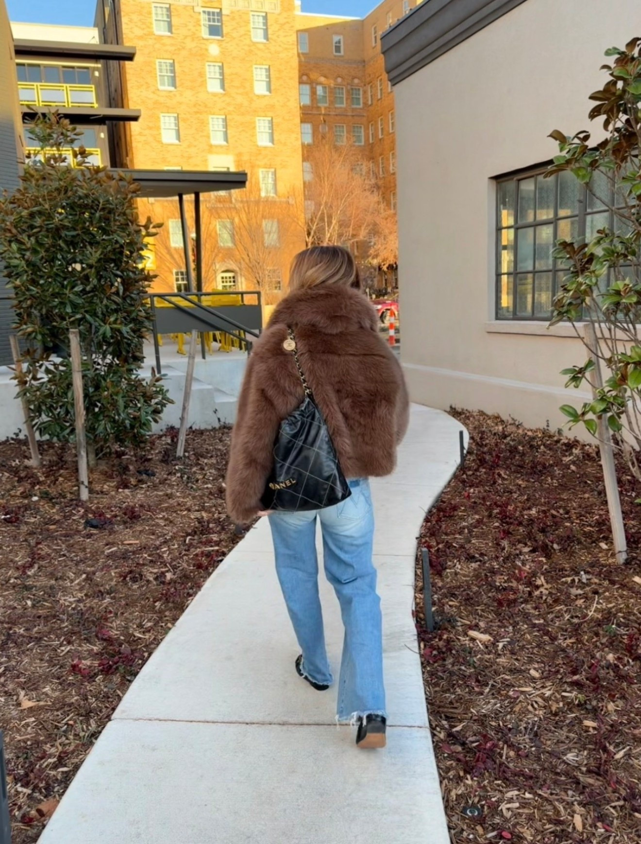 What I wore:
Mother the hustler size 27
Coat size small 

#LTKOver40