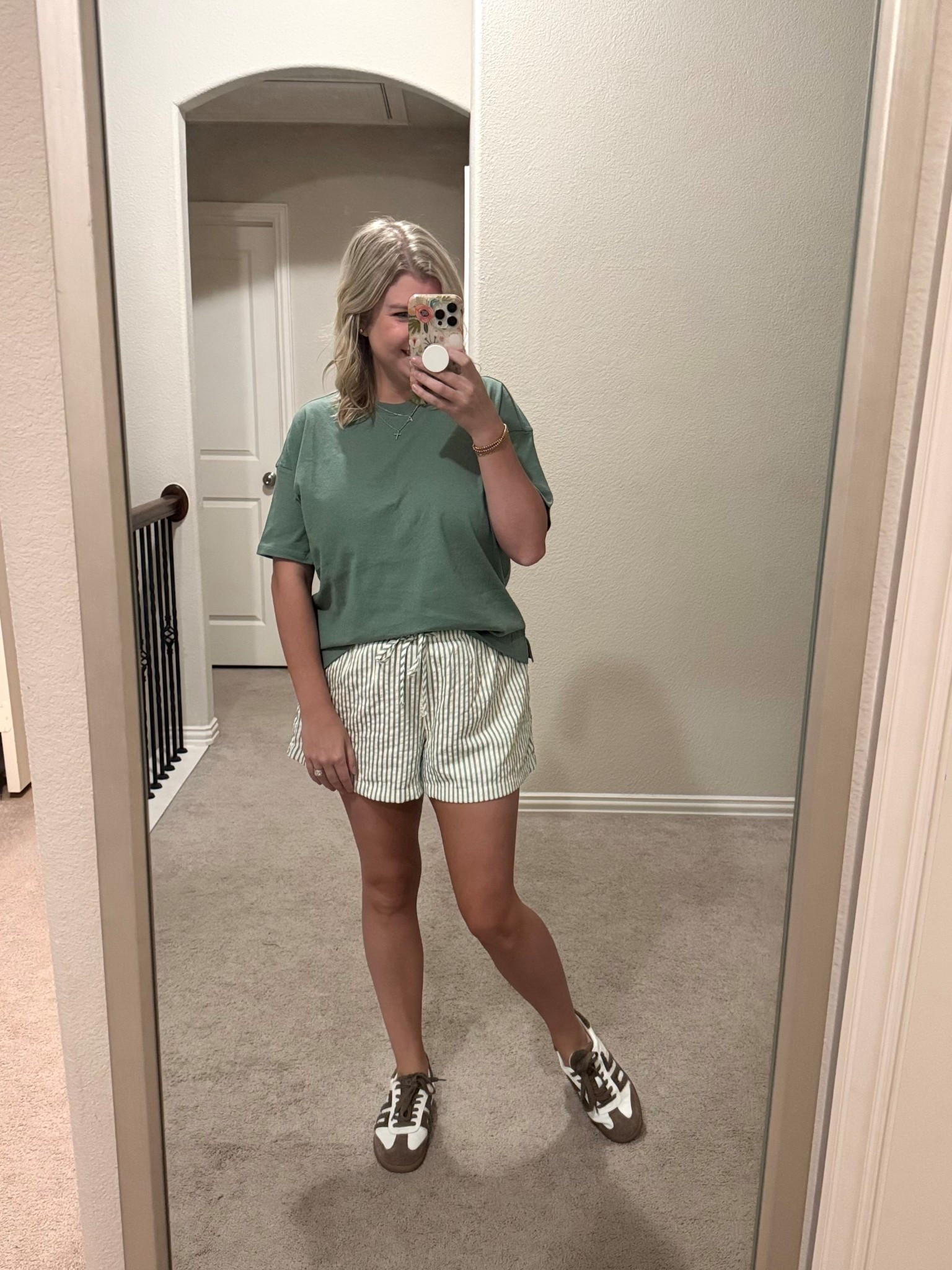 Today’s OOTD!
Sizing:
Medium tee
Medium shorts
8.5 sneakers

Old Navy tee. basic tee. spring shorts. summer shorts. casual outfit. mom outfit. SAHM. ootd. @American Eagle Outfitters 

#LTKmomlife #LTKootd