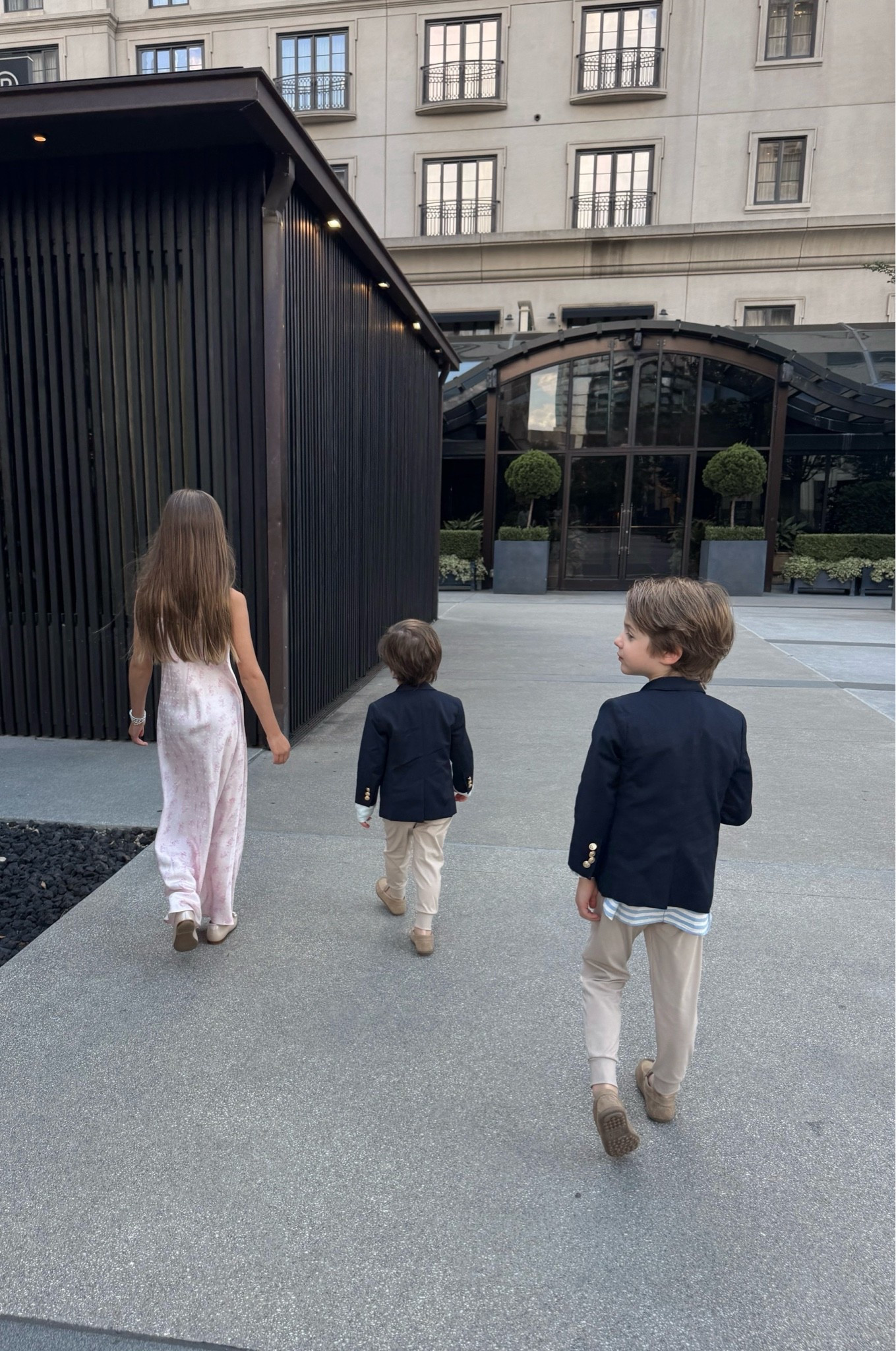 Dinner dates! Love these blazers and am about to size up for the boys!

#LTKmomlife #LTKKids #LTKdayinmylife