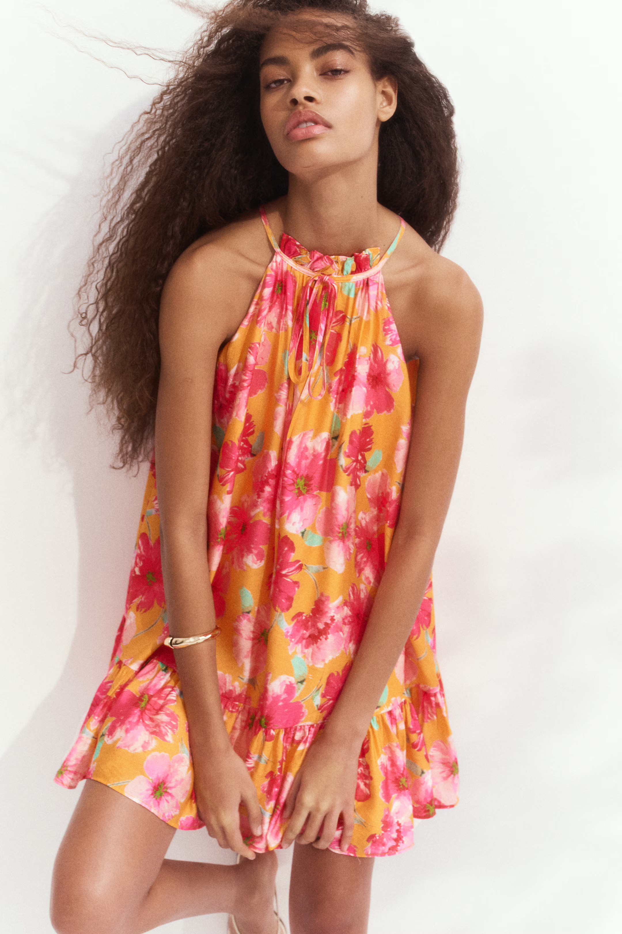 Mouwloze jurk met volants - Oranje/roze bloemen - DAMES | H&M NL | H&M (DE, AT, CH, NL, FI)