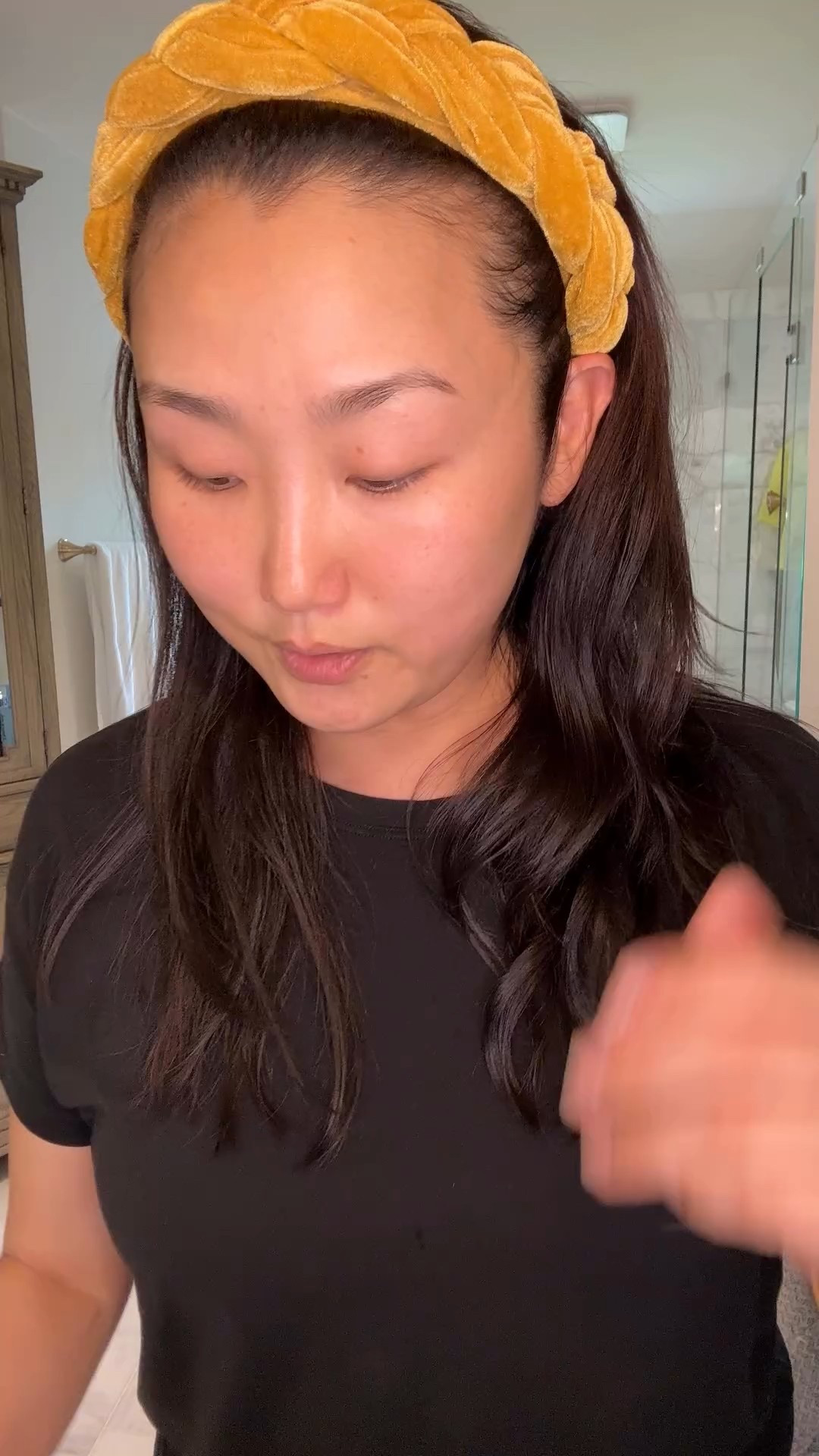 ✨ 44 and glowing ✨
My 3-step AM ritual:
🍊 Vitamin C for radiance @skinceuticals 
🐟 PDRN for repair @rejuranusa 
💎 Mitobarrier cream to seal in youthful skin @timeline_skin 

Because skincare gets better with age 💛 #GlowingAt44 #SkincareRitual #AgeWithGrace

#LTKFindsUnder100 #LTKBeauty
